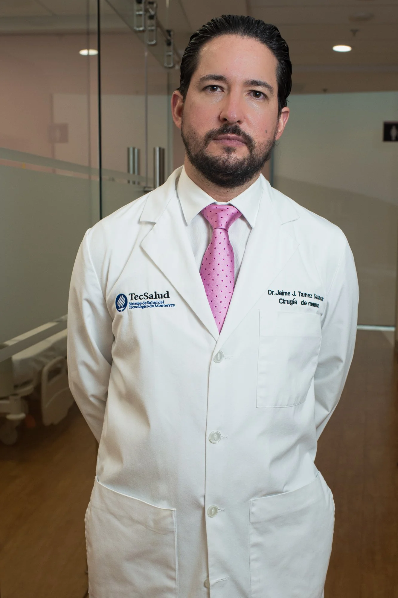 Dr Jaime 12_72dpi.jpg