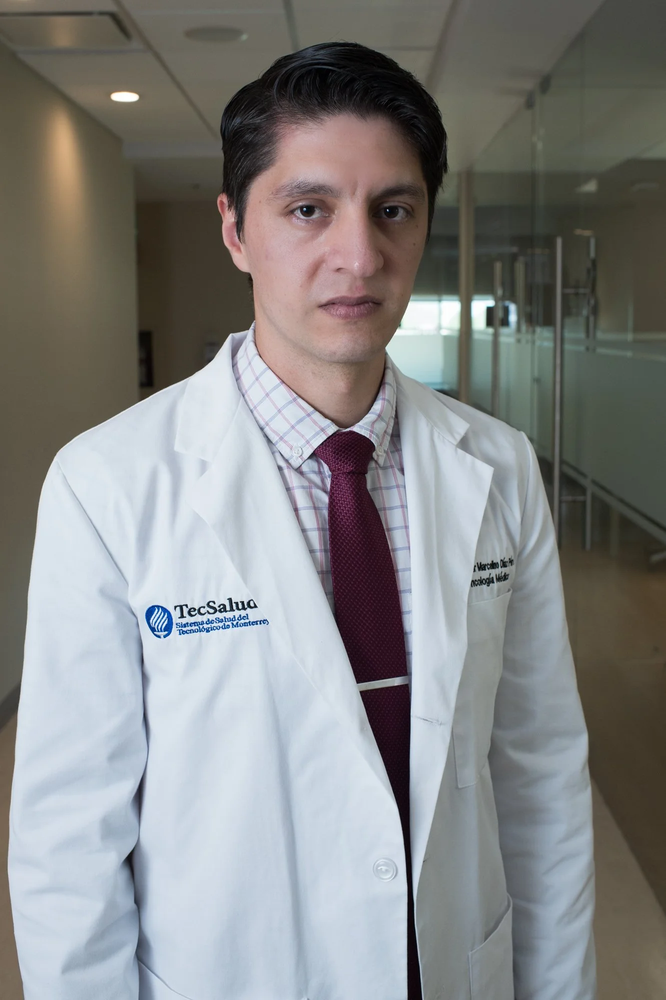 Dr. Hector Diaz 06_72dpi.jpg