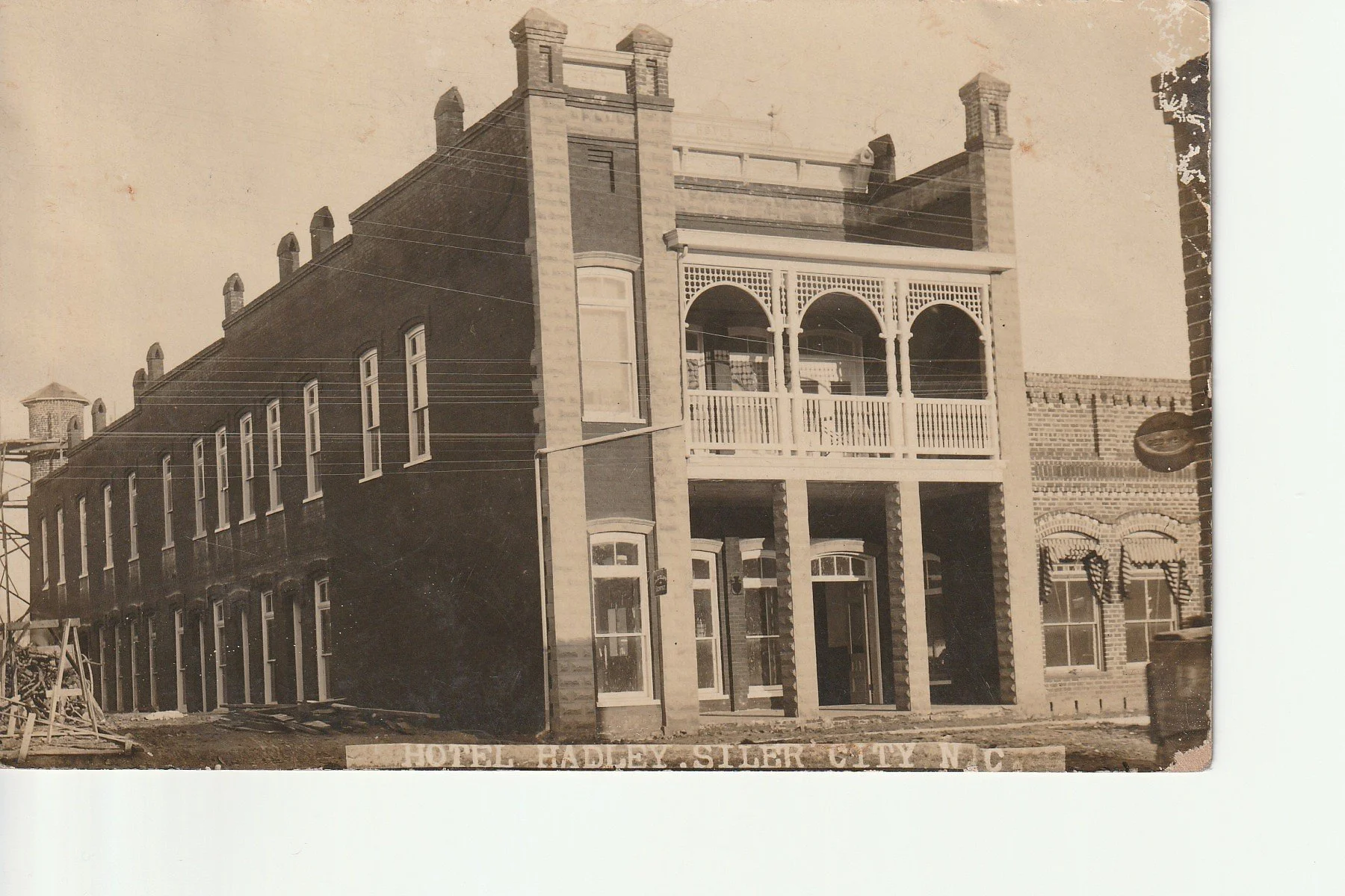 Early 1908 Image Of The Hotel Hadley In Siler City