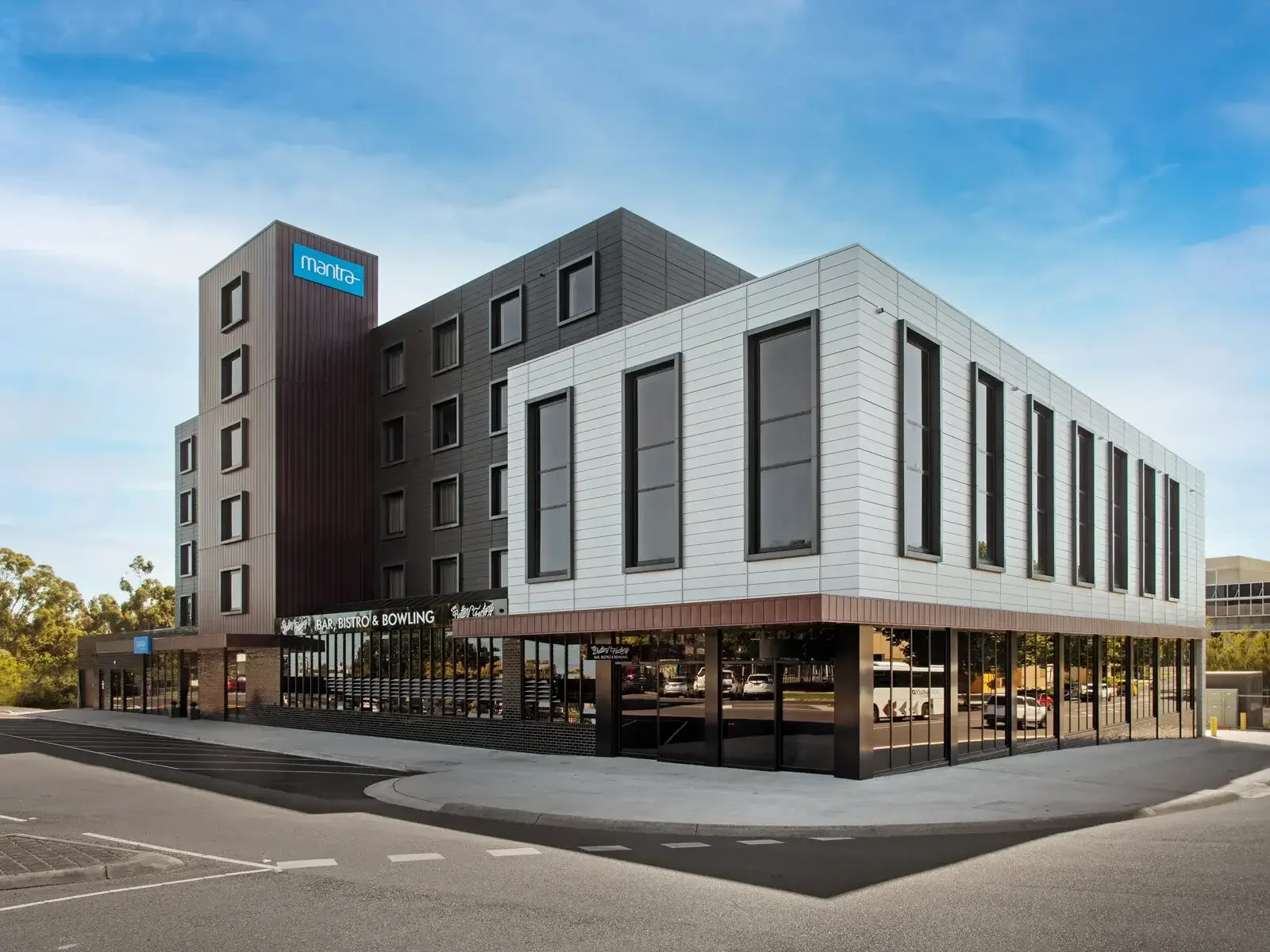 Mantra Hotel Entertainment Complex