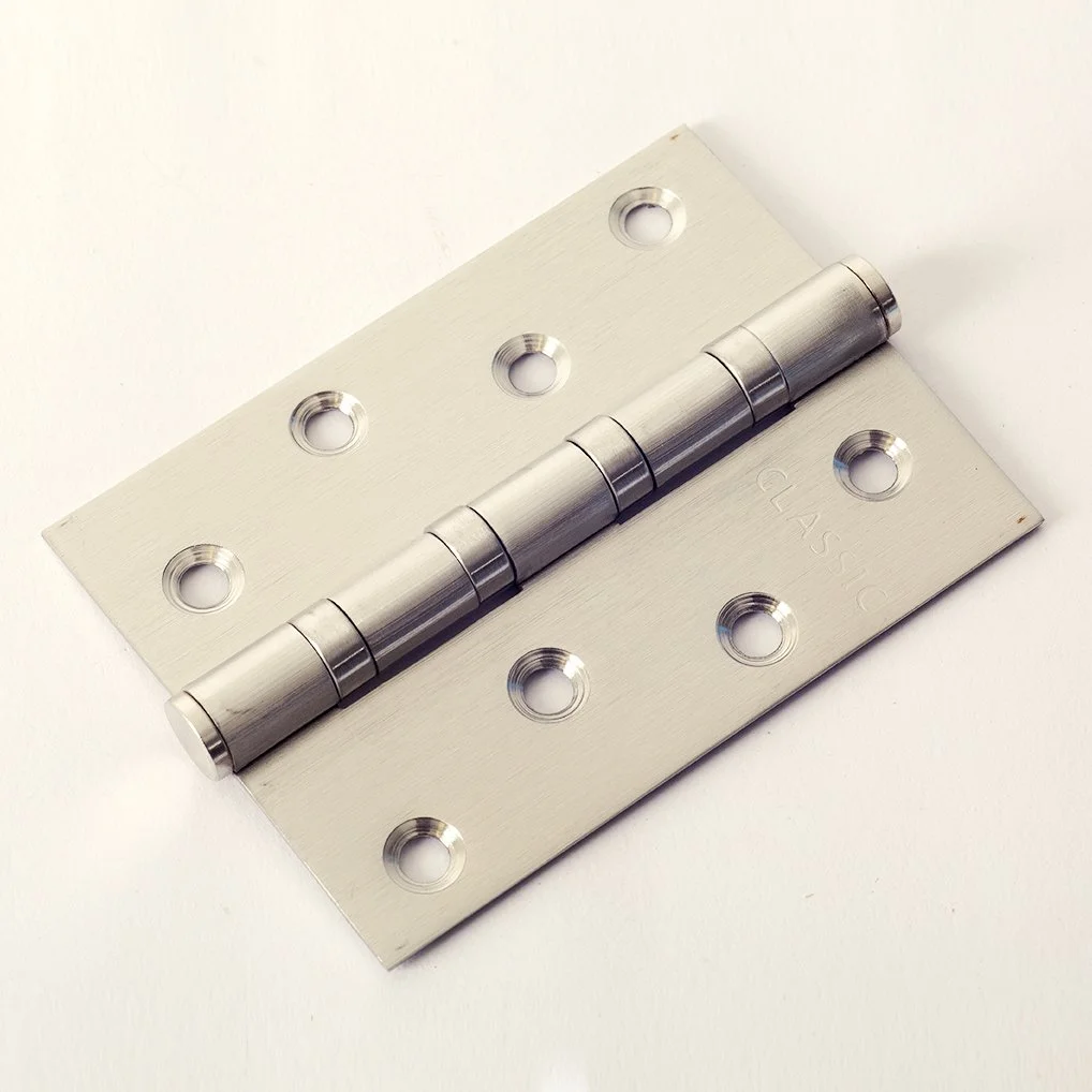 *BISAGRA ACERO INOXIDABLE CON BALINERAS 3" x 3" x 2mm SATINADA Y NEGRA

*BISAGRA ACERO INOXIDABLE CON BALINERAS 4" x 3" x 2mm  SATINADA