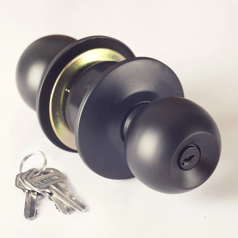 CERRADURA POMO METALICA PARA HABITACION Y BAÑO NEGRA DOS LLAVES 