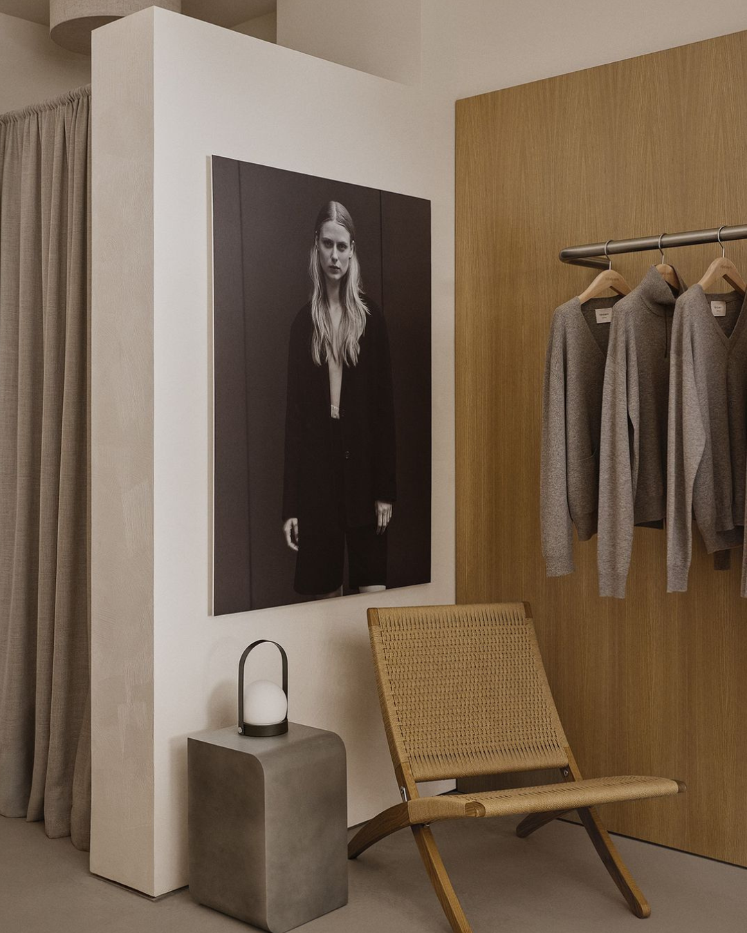 The Capsule Home:Design Your Home Like Your Wardrobe