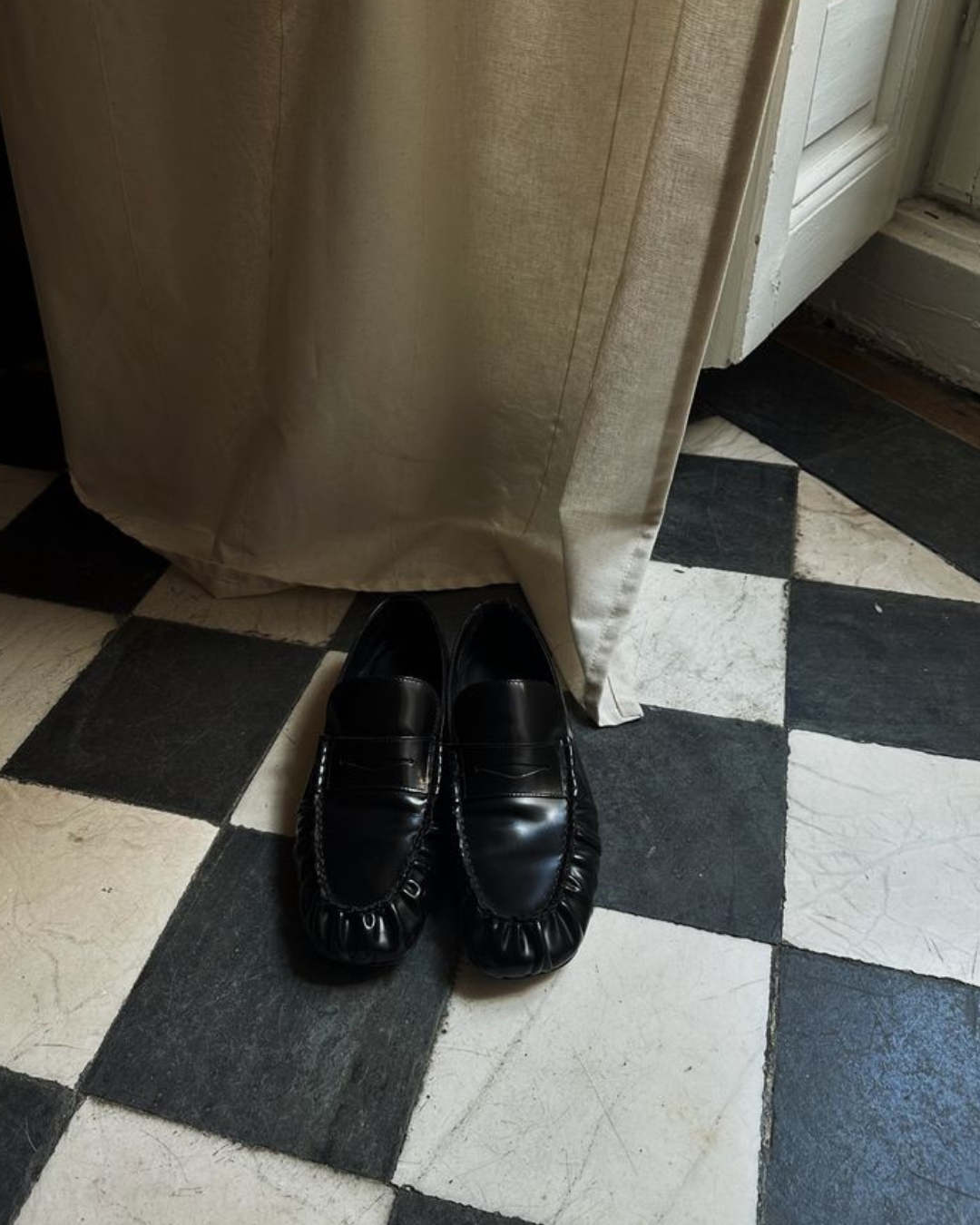 shoes off at the door, please