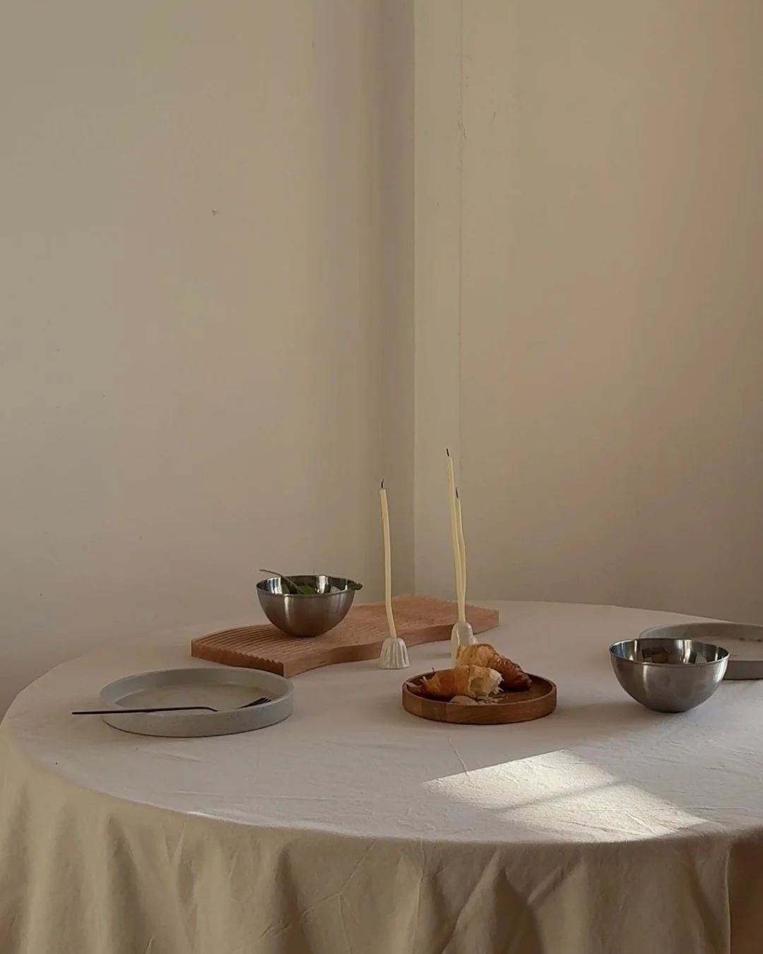 let’s bring back the dinner table