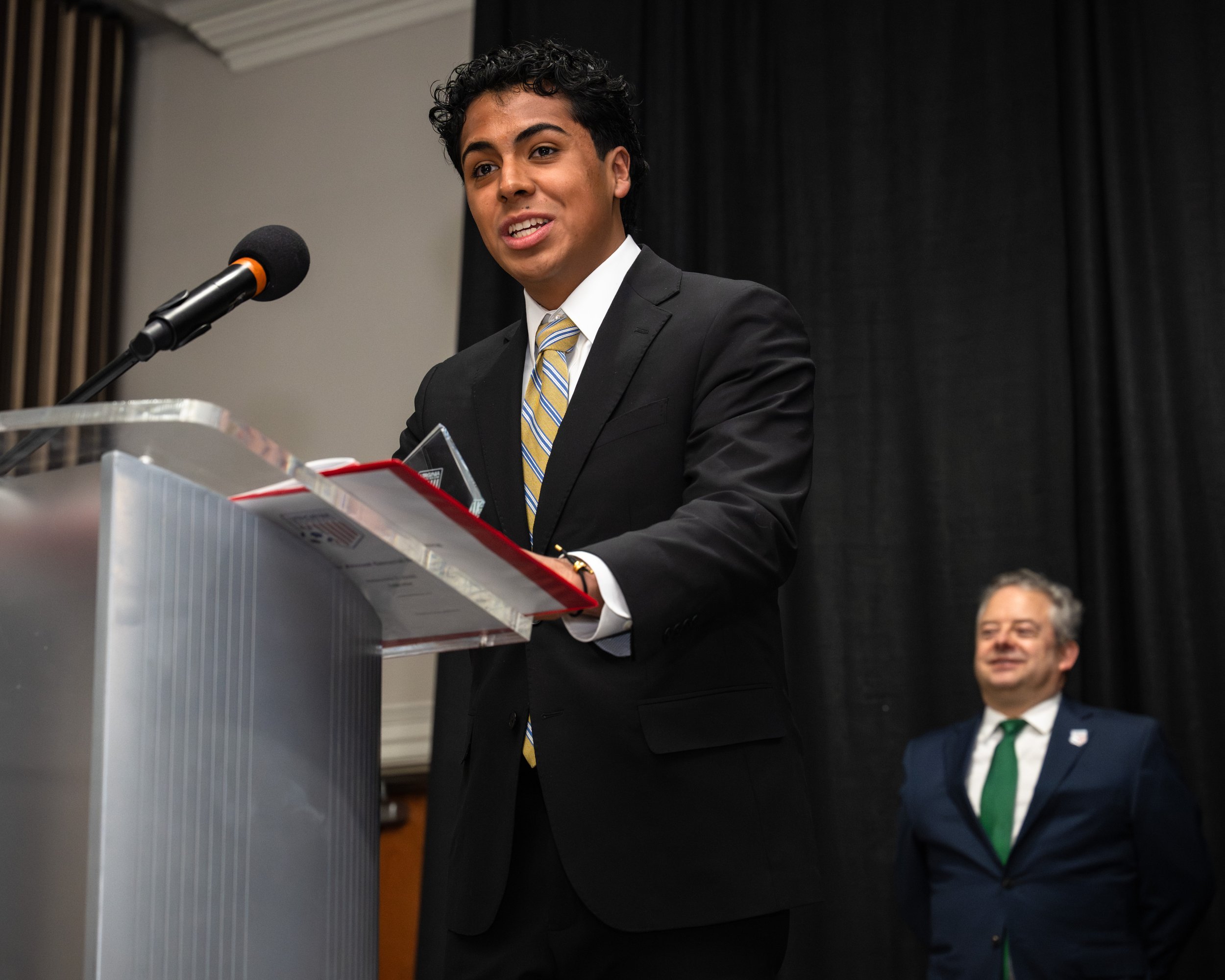 Awards Presentations-006.jpg