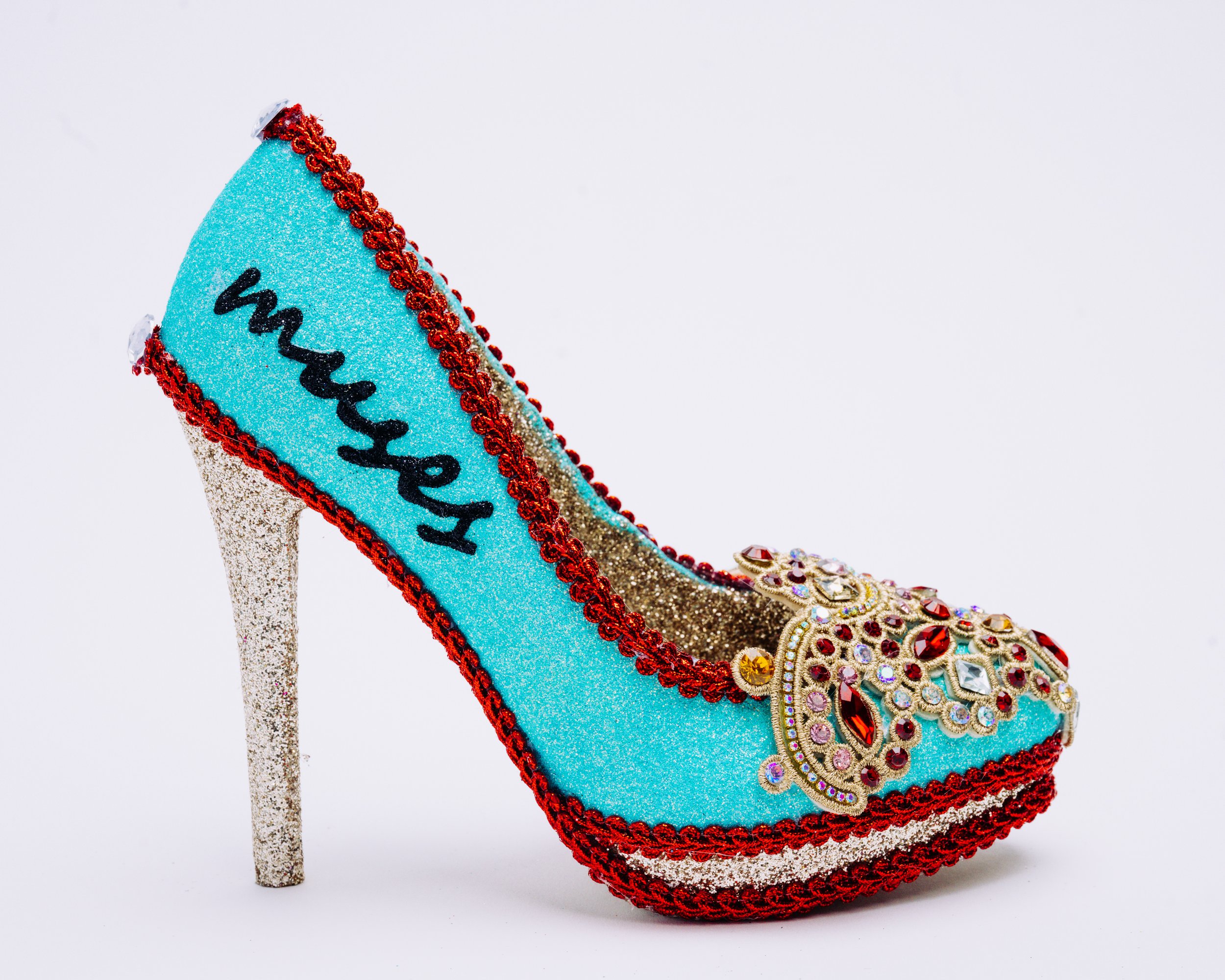 Mary's Decorative Shoes 1.19.26-055.jpg