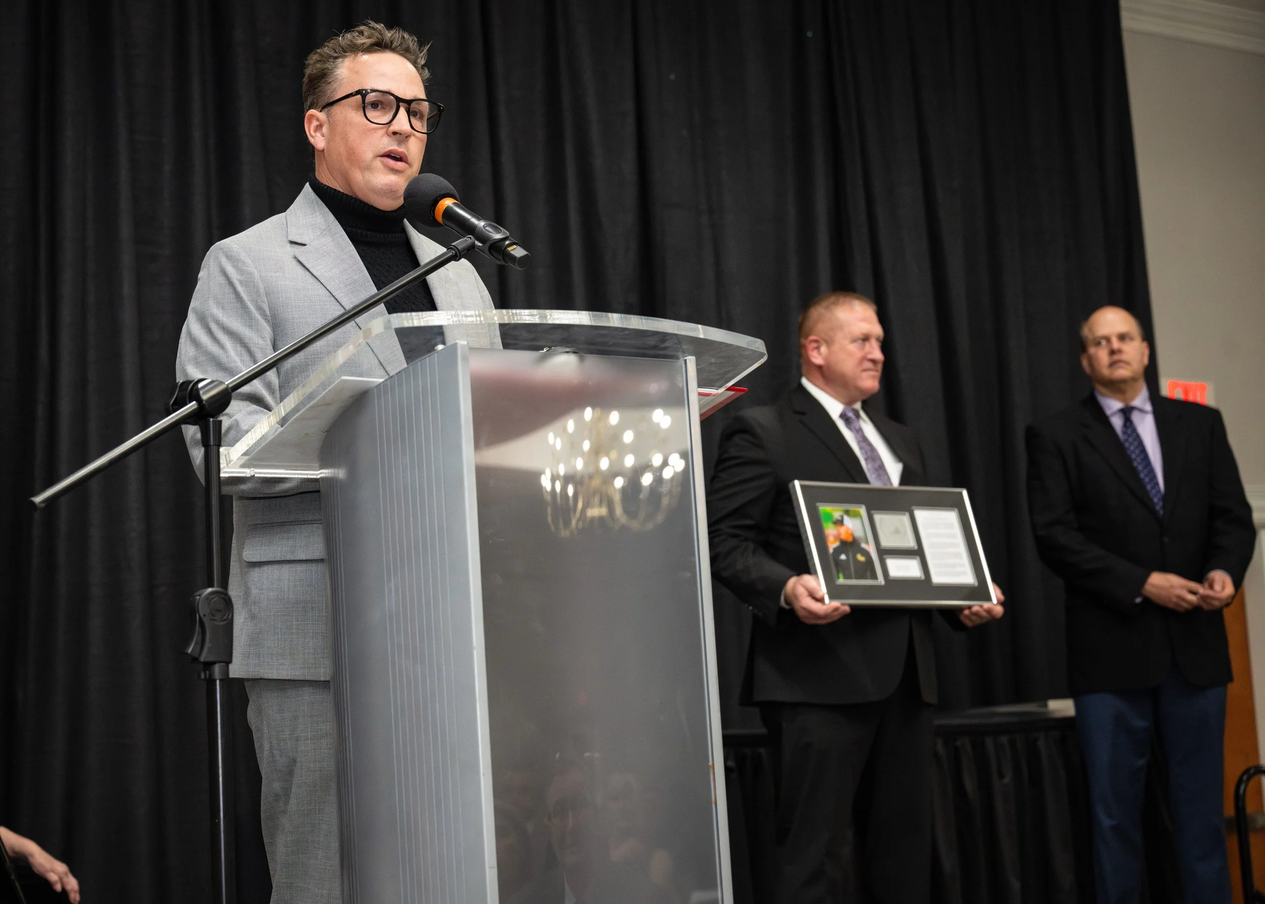 Awards Presentations-064.jpg