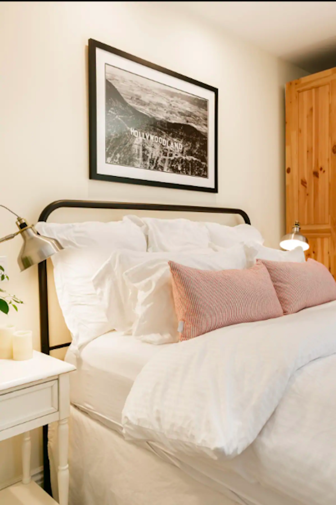 ADU Guesthouse bed