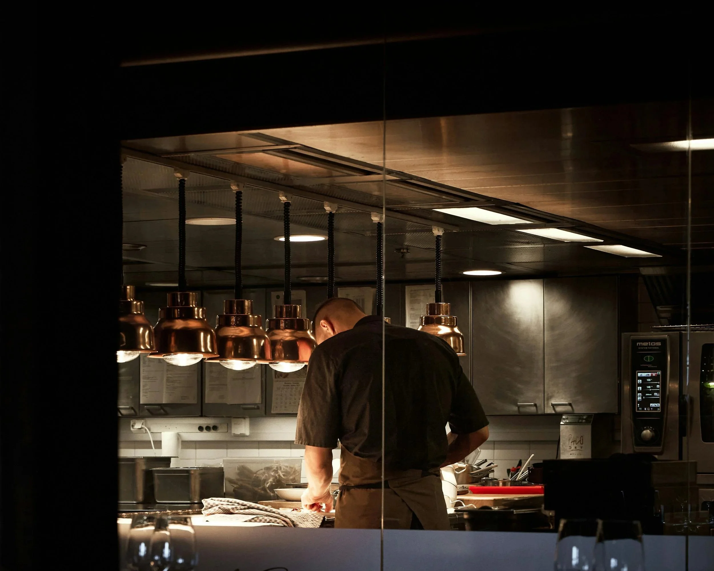 master chef working in the kitchen of Kytes