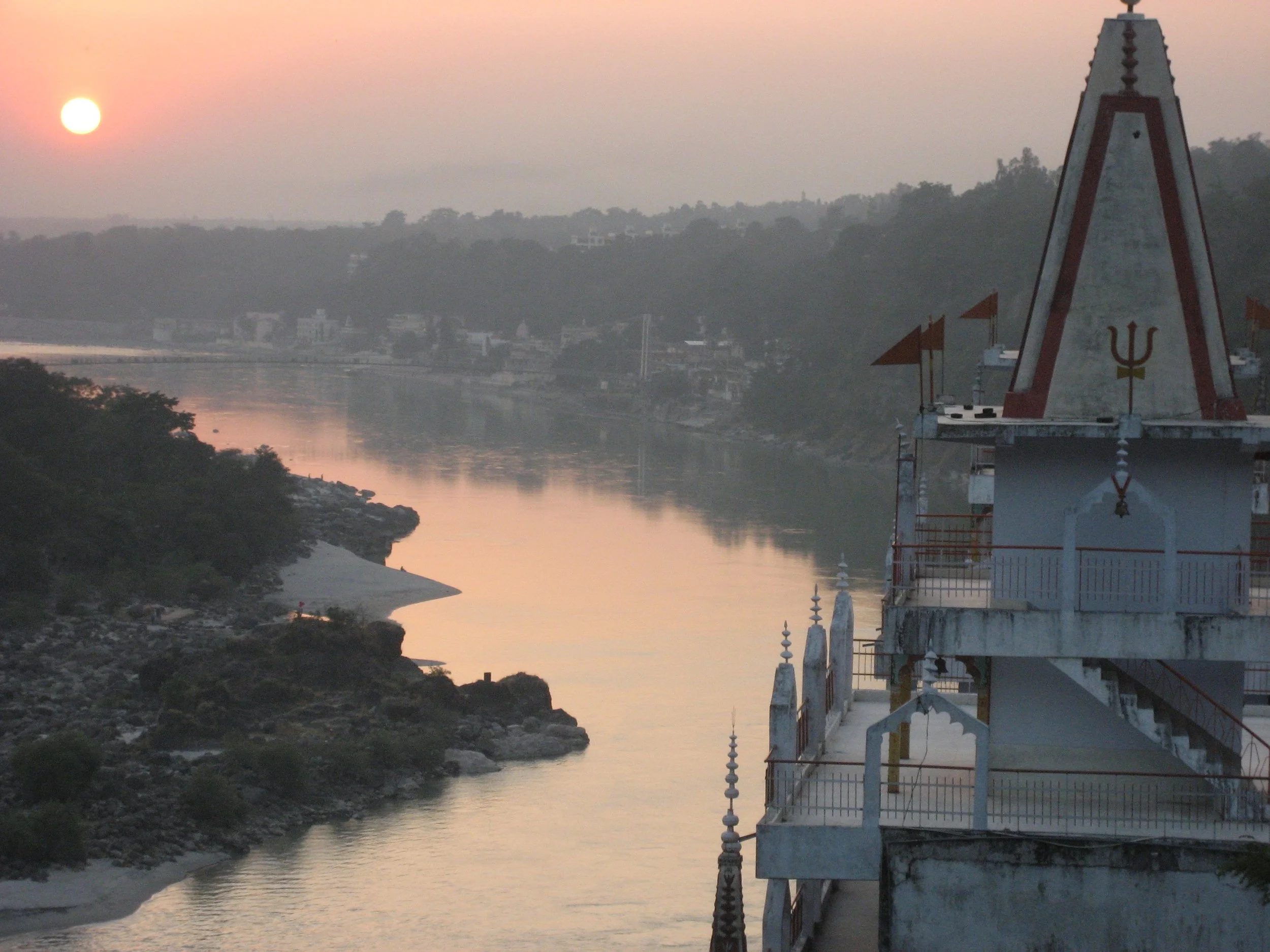 Hatha Yoga &amp; Swadhyaya Residential Retreats