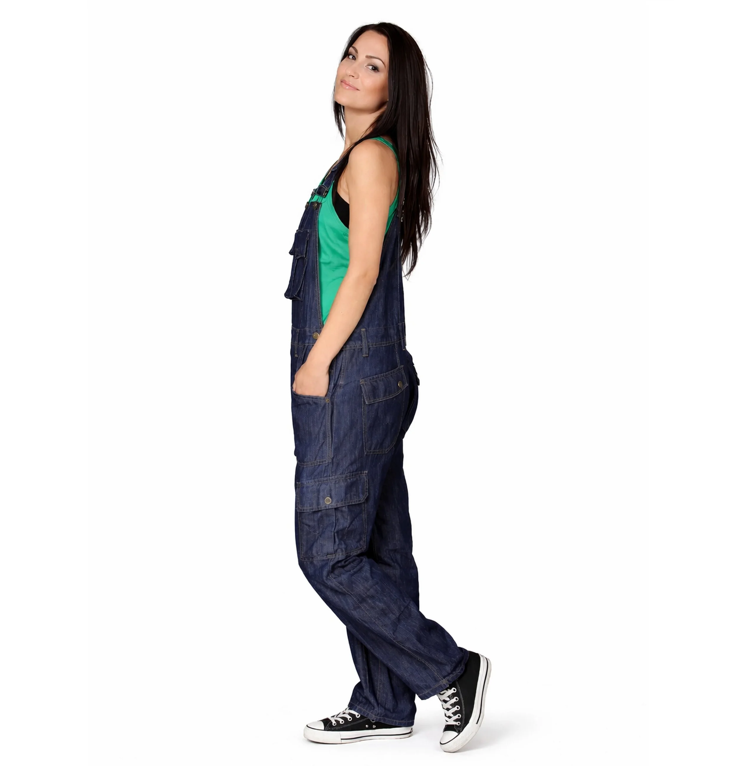 magnifique salopette large pour femme.jpg