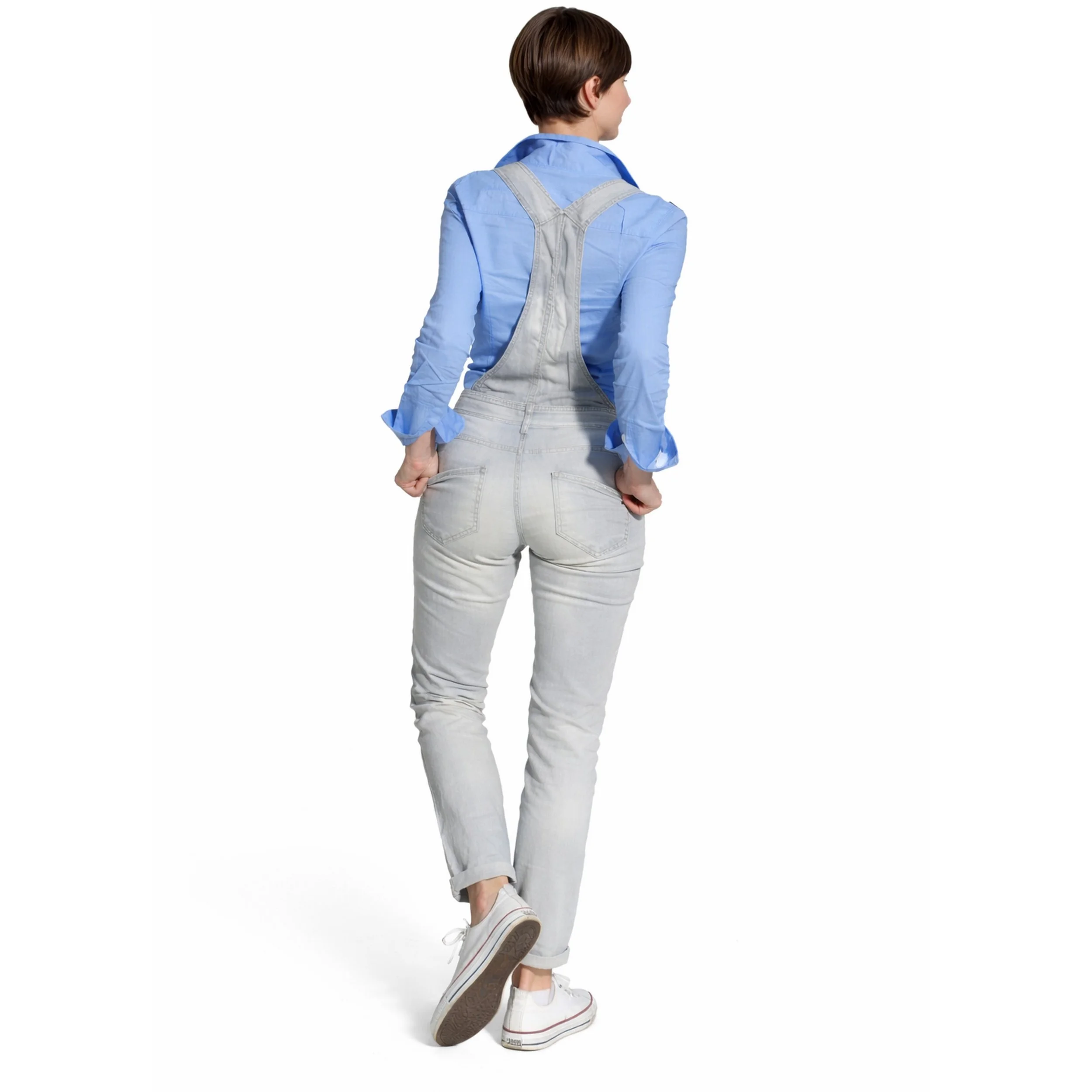 salopette femme coupe droit tendance de dos.jpg