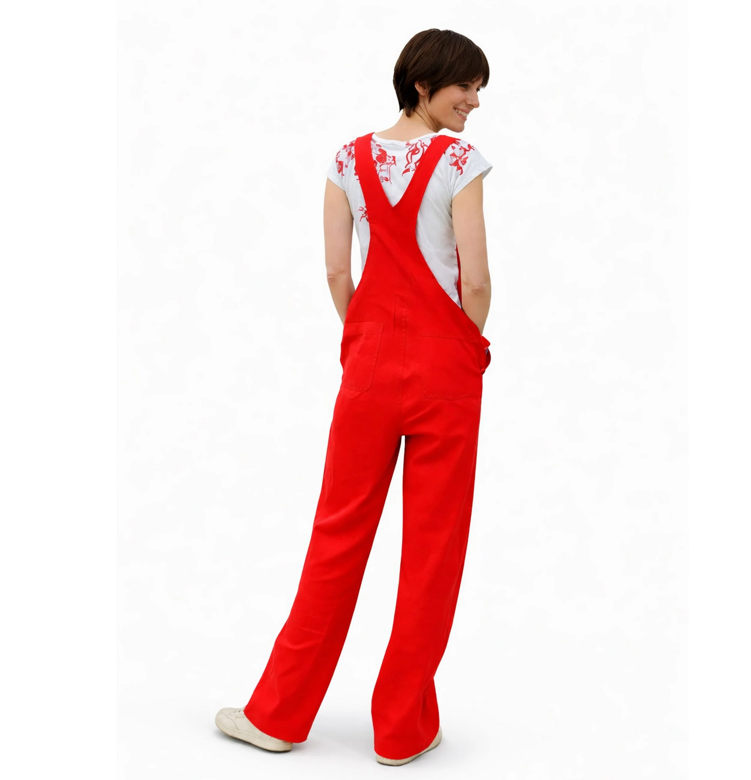 salopette en lin rouge pour femme classe.jpg