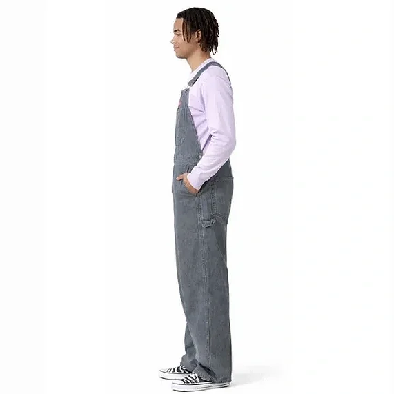 salopette+grande+taille+dickies+a+rayures+de+profil.webp