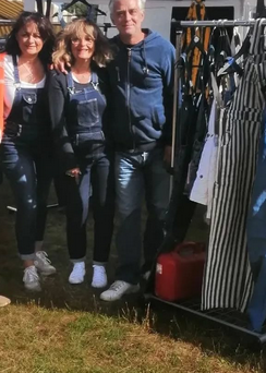 Suivez nous pour venir voir nos salopettes