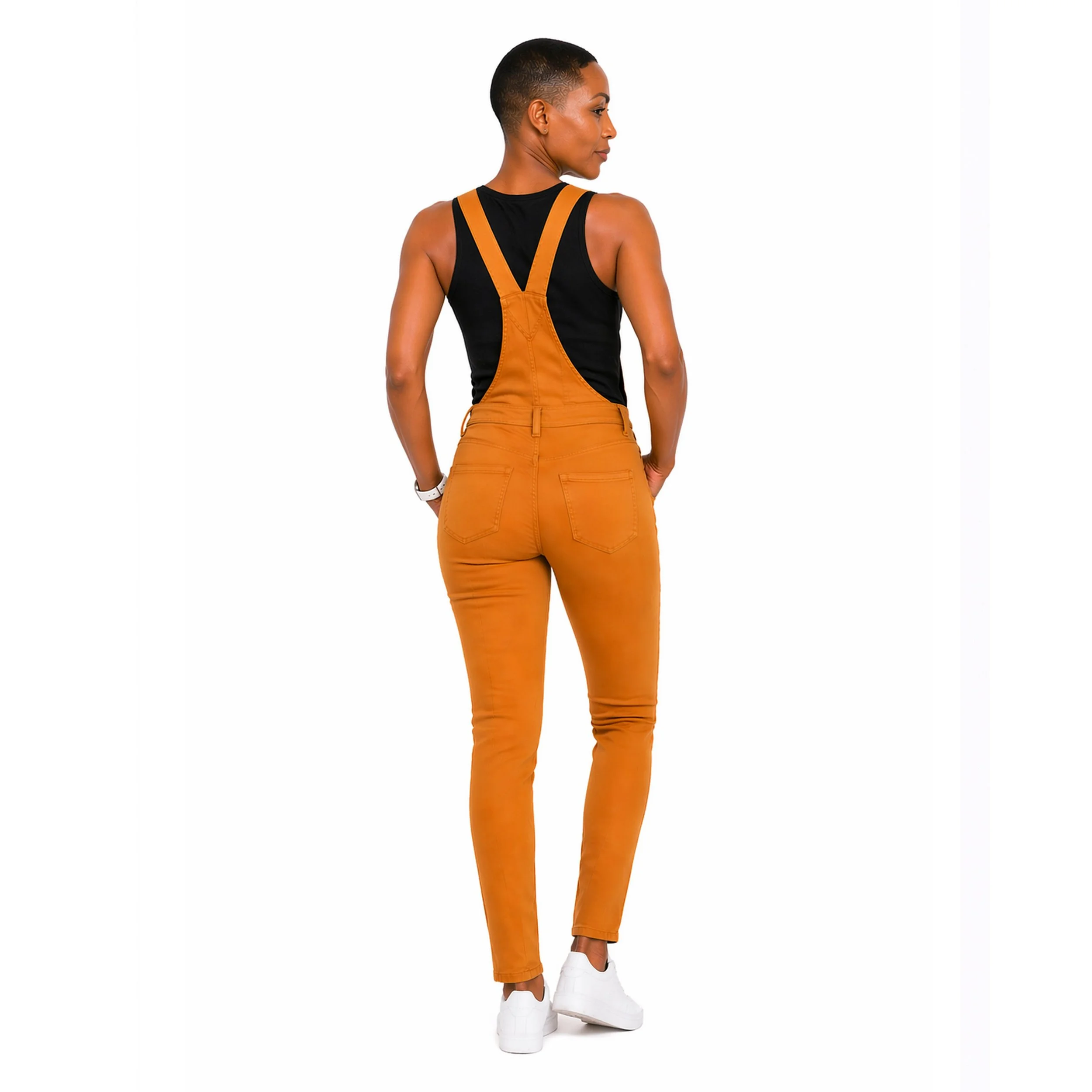 salopette femme slim mode moderne et urbaine.jpg
