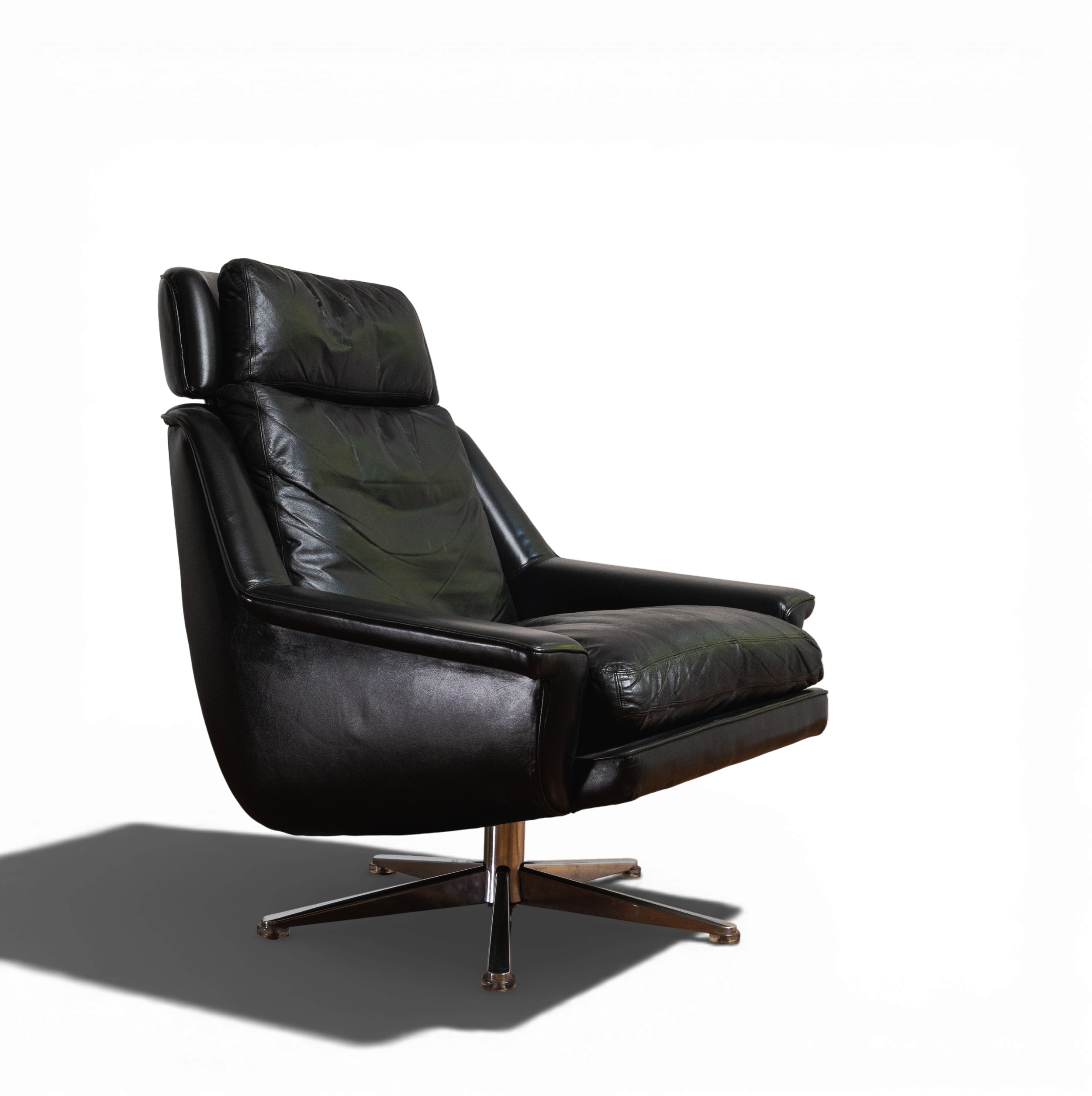 Werner Lagenfeld 802 Swivel Chair