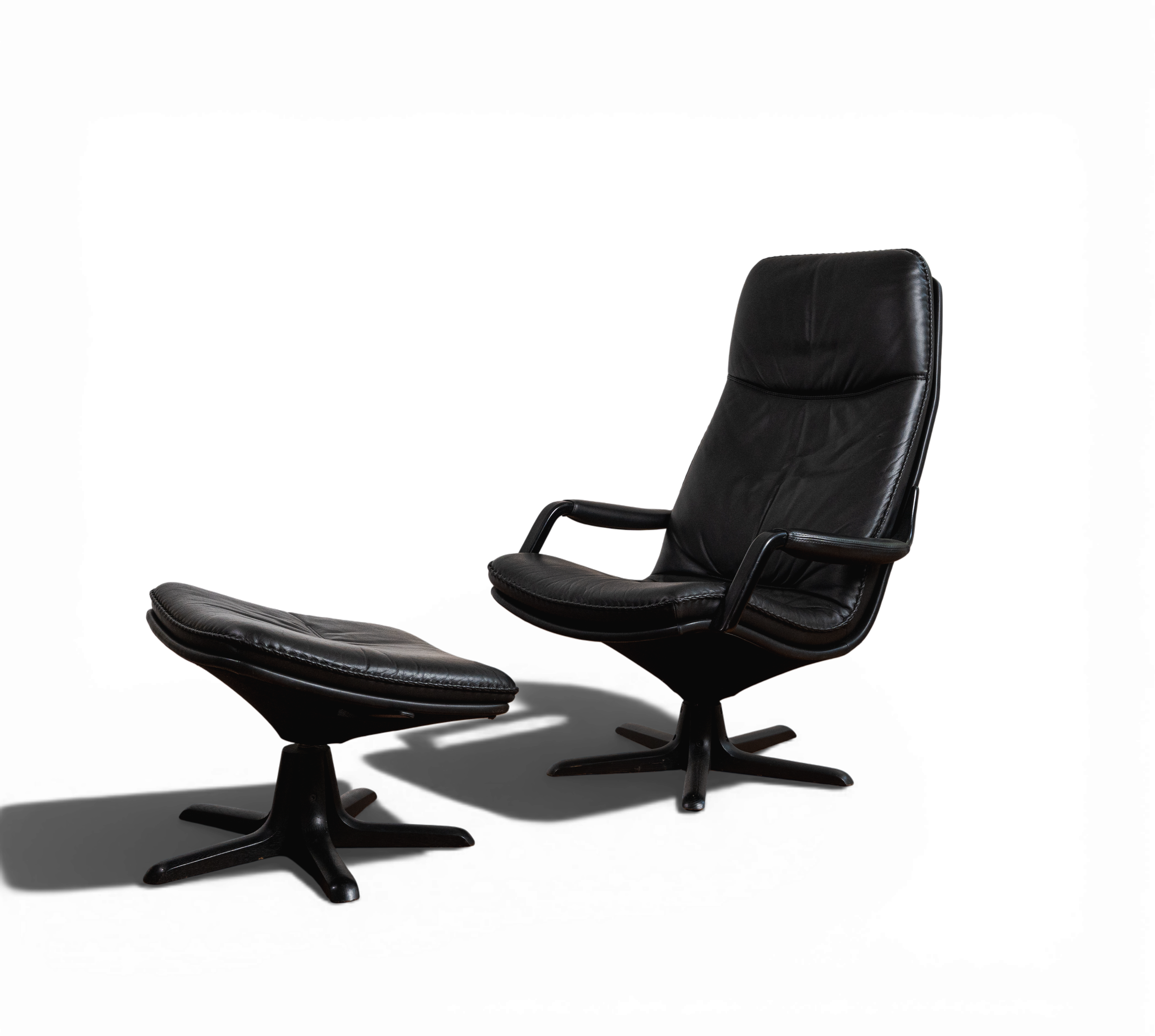 Berg C90 Easy Chair and Ottoman