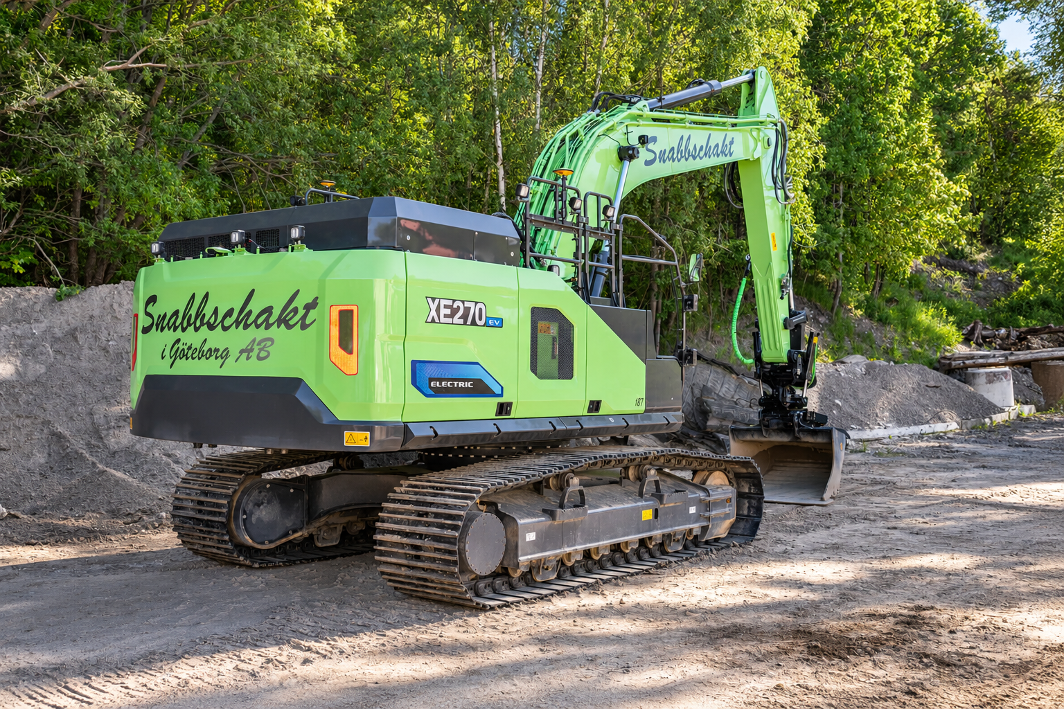 Snabbschakt satsar på elektrisk  med XCMG XE270