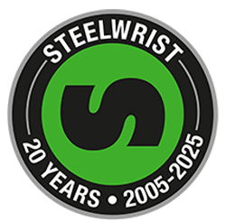 Steelwrist-logo – global leverandør av tiltrotatorer og hurtigkoblinger