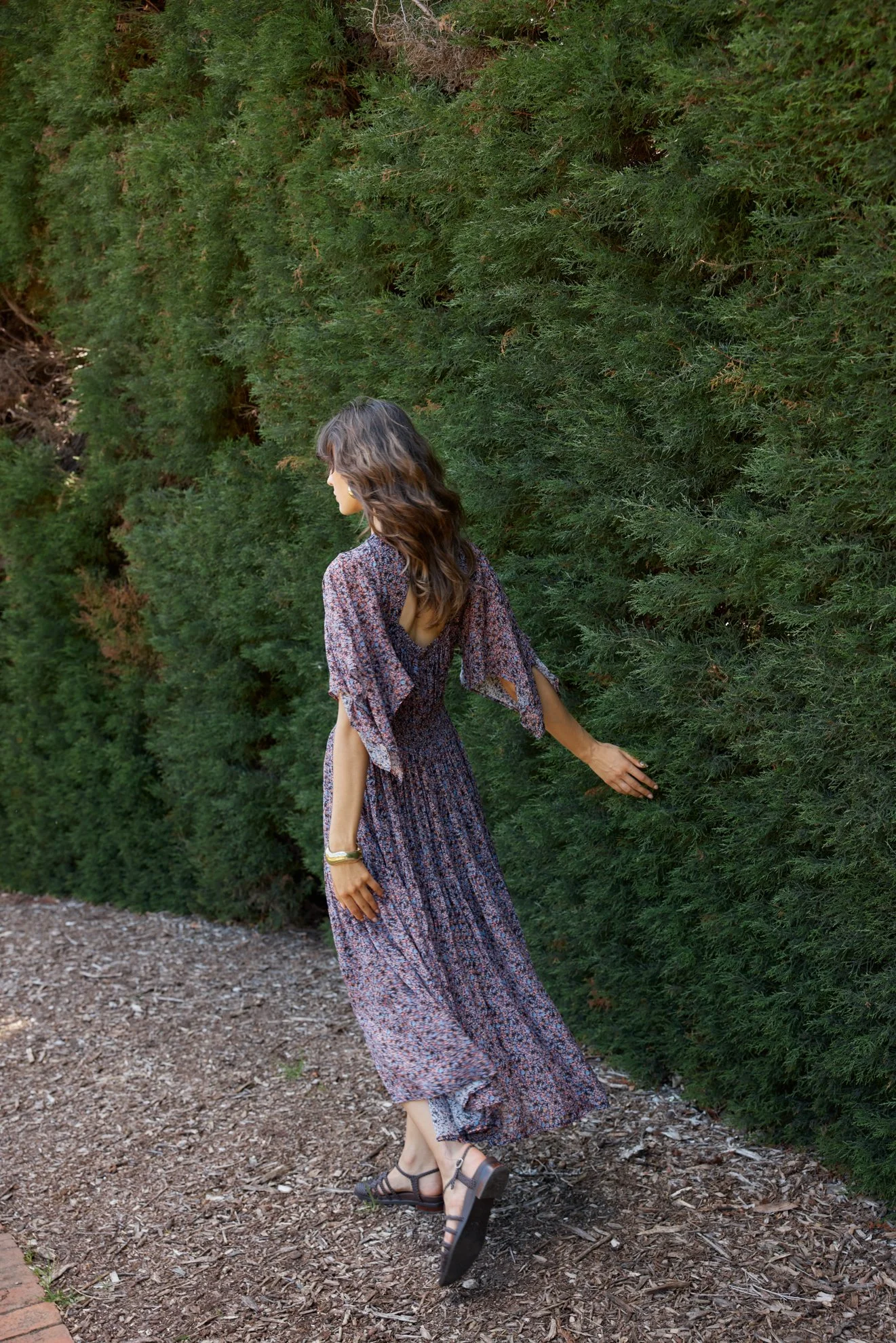 Lenialistudios_Fate&Becker_Canon EOS R5 8192x5464_010704.jpg