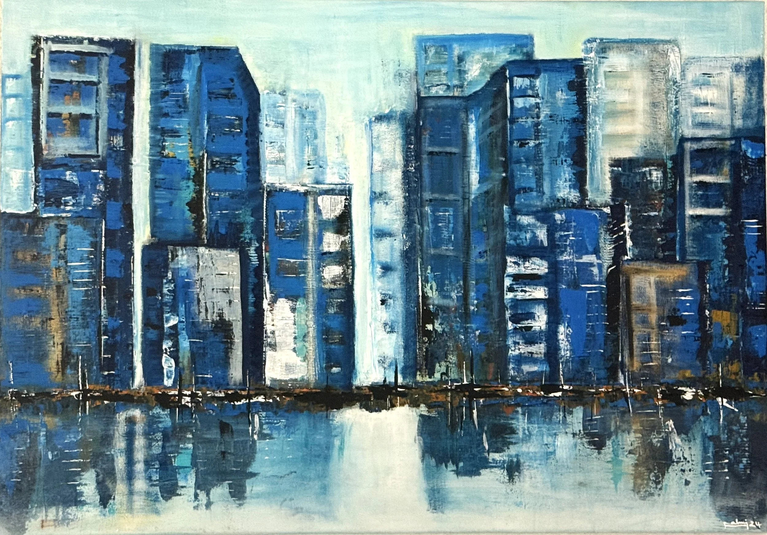 Abstraktes Gemälde mit blauen und weissen Farbflächen, die an eine städtische Skyline und Wasser reflektierende Oberflächen erinnern.
