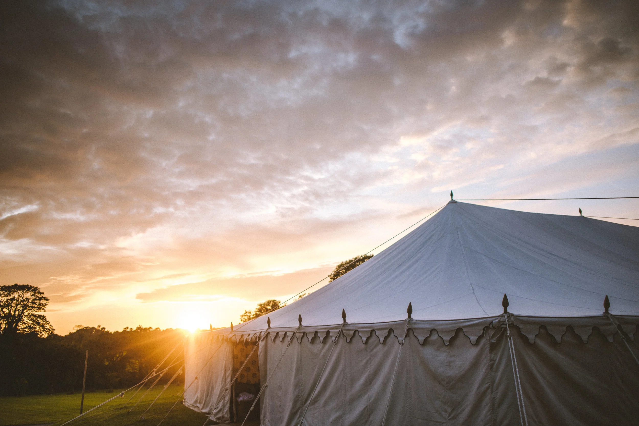 Wedding at Pencarrow House at sunset captured by award-winning Cornwall wedding photographer Mark Shaw