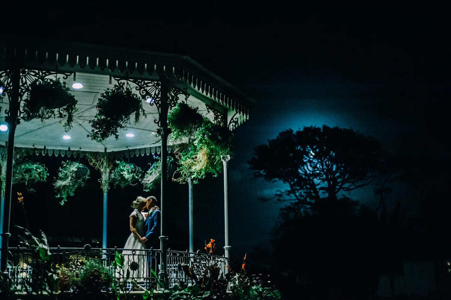 Princess Pavilion Wedding Photographer - Hayley &amp; Ben's Story