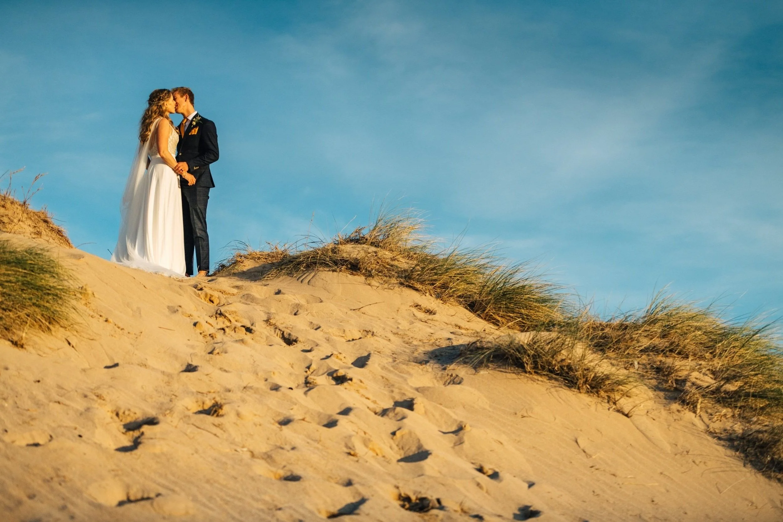 relaxed and natural beach wedding photography in Cornwall