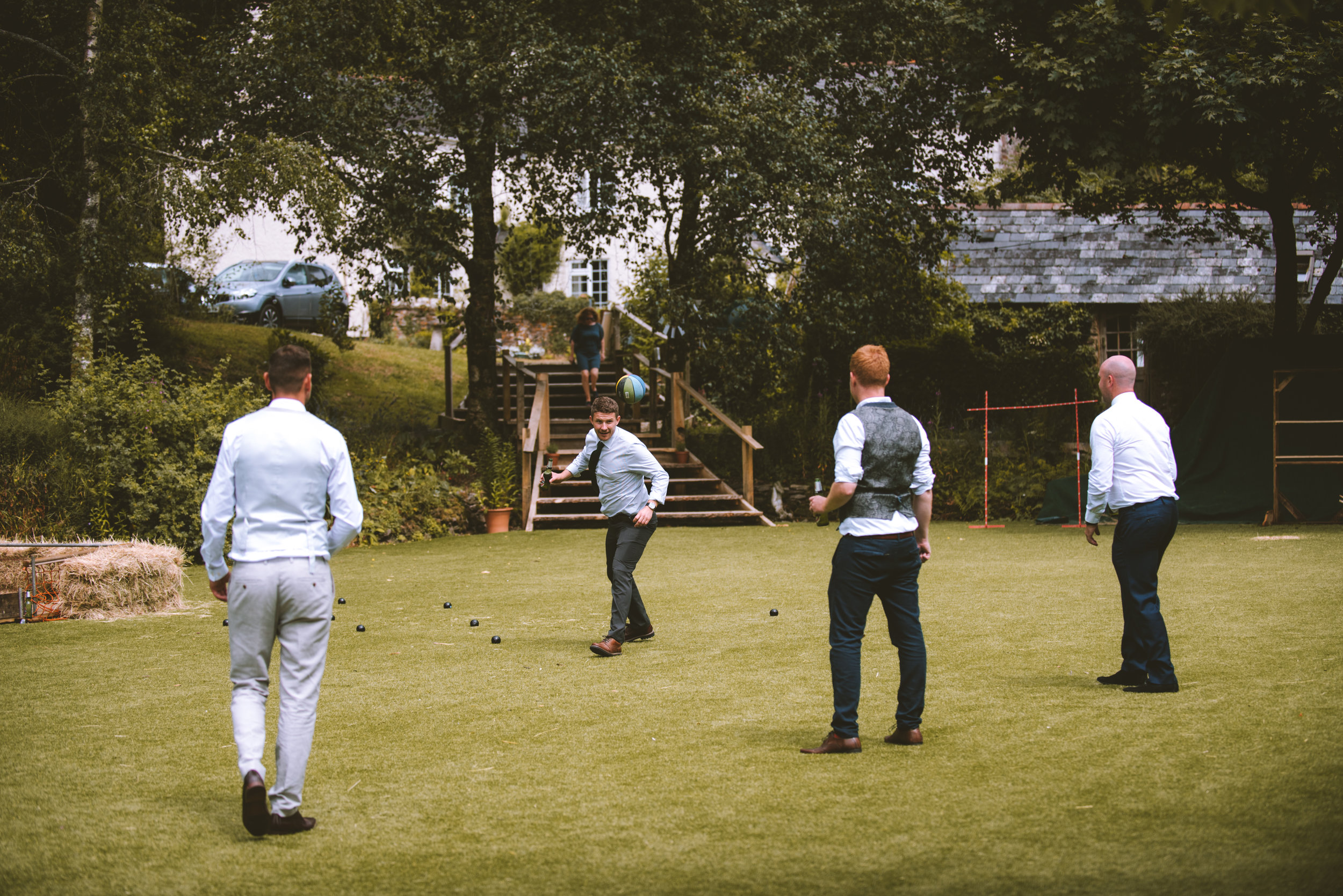 Wedding in Cornwall captured by award-winning documentary style wedding photographer Mark Shaw Photography. 