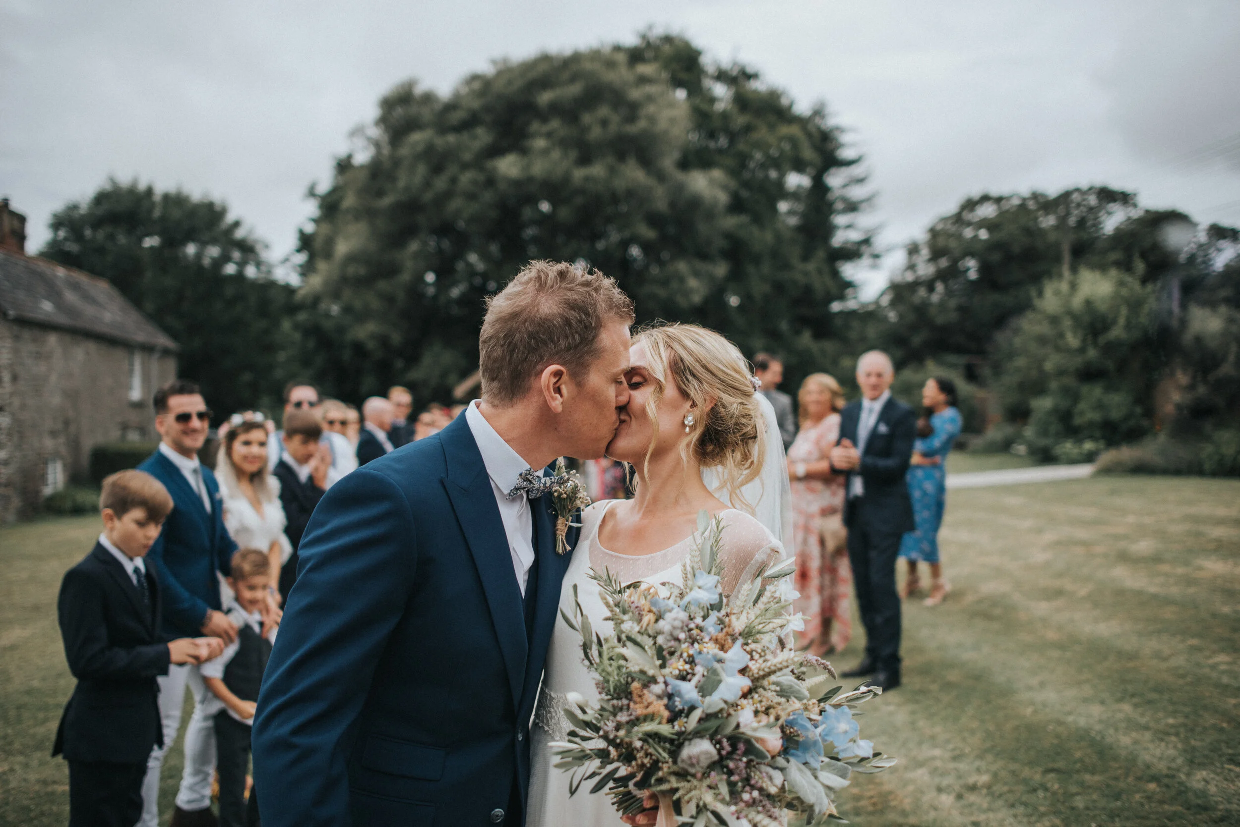 Launcells Barton wedding photography in Cornwall by Mark Shaw Photography