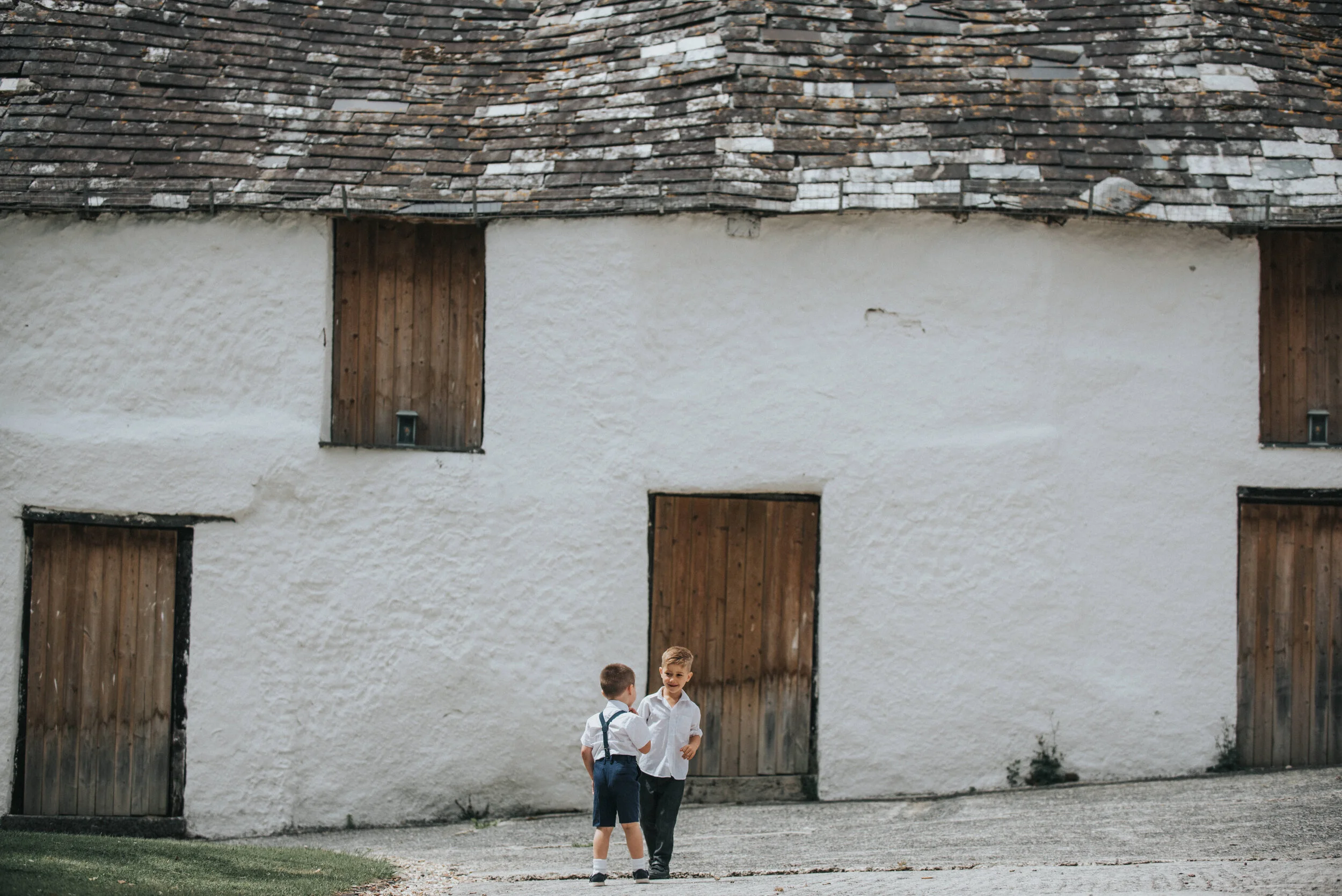 Launcells Barton wedding photography in Cornwall by Mark Shaw Photography