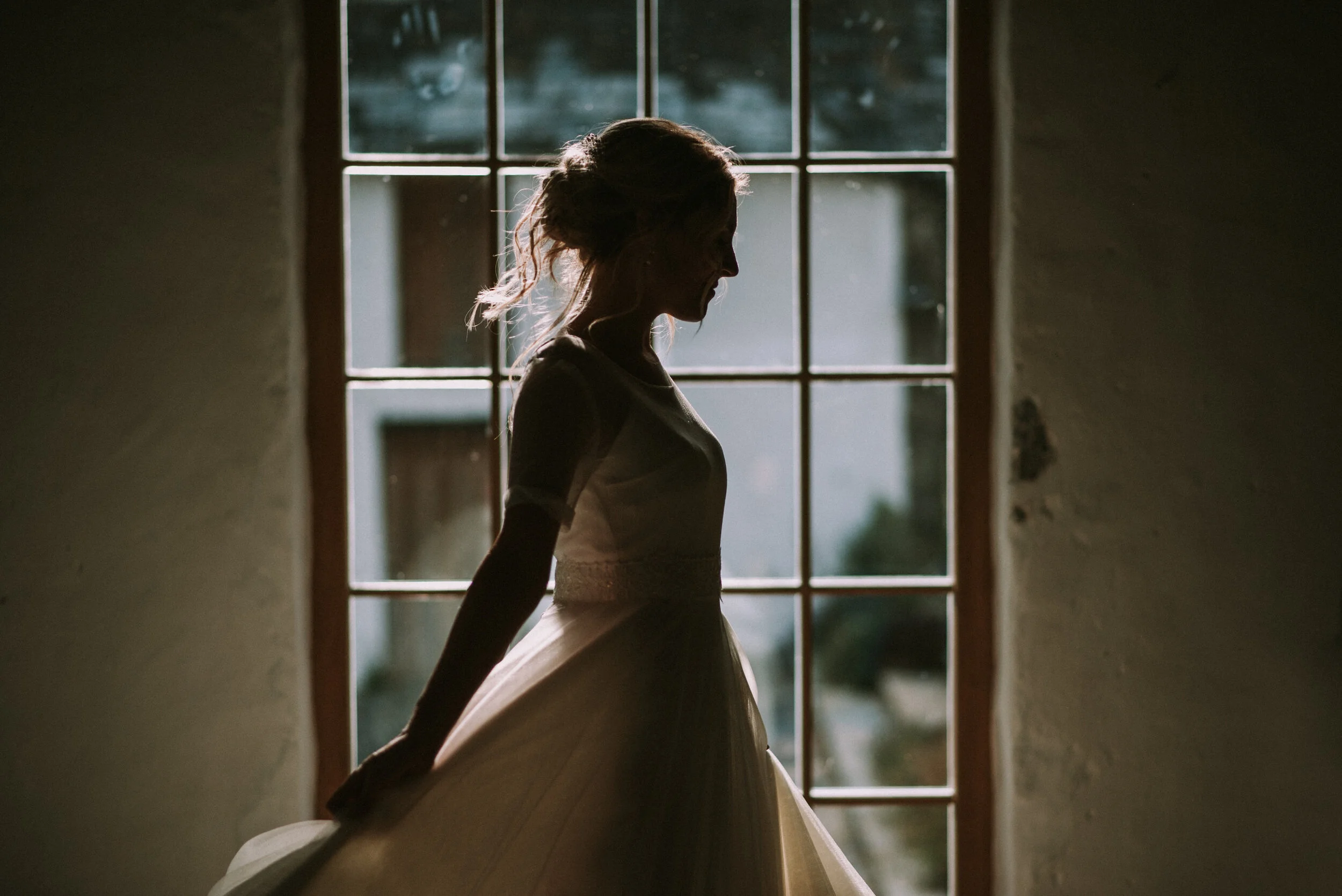 Bride at Launcells Barton in Bude, captured by Cornwall wedding photographer Mark Shaw Photography