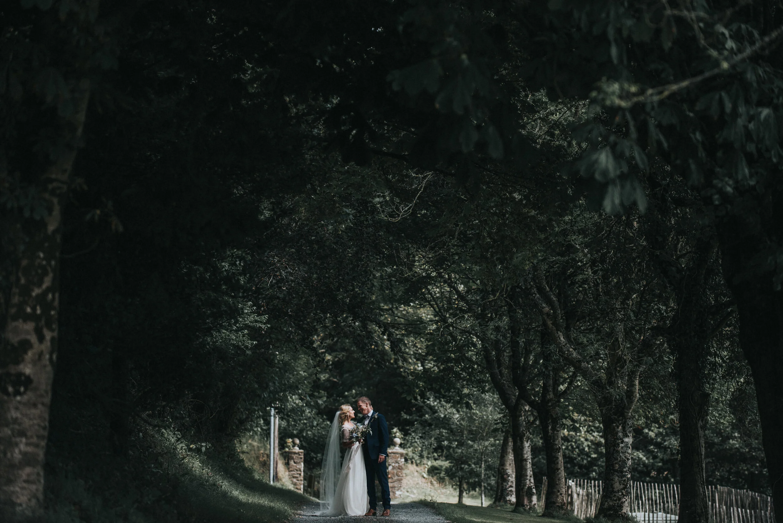 Launcells Barton wedding photography in Cornwall by Mark Shaw Photography