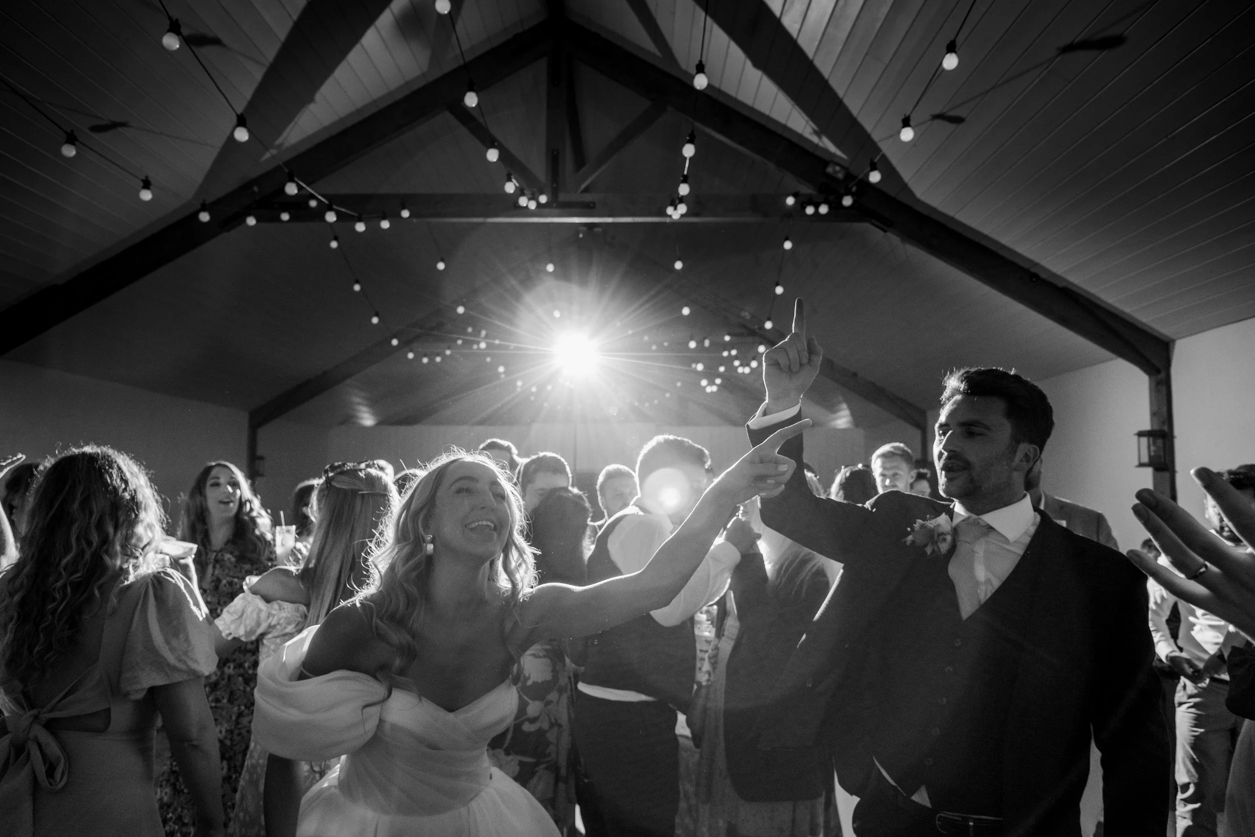 launcells-barton-wedding-photography-13.jpg