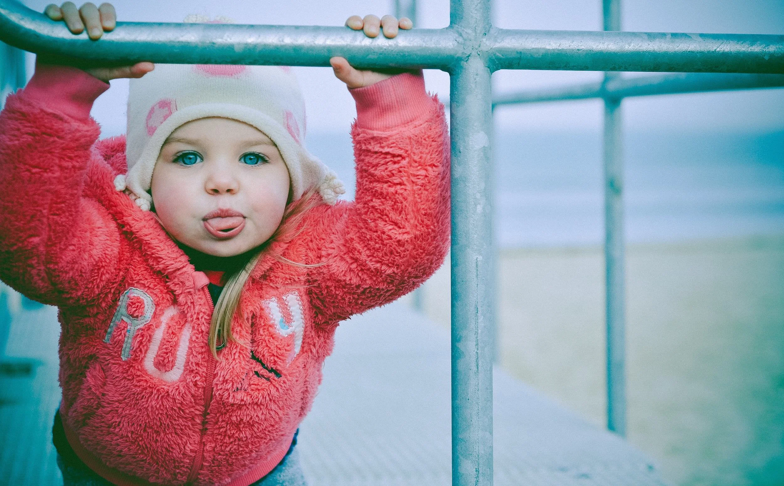 Cornwall family photographer session with Mark Shaw photography