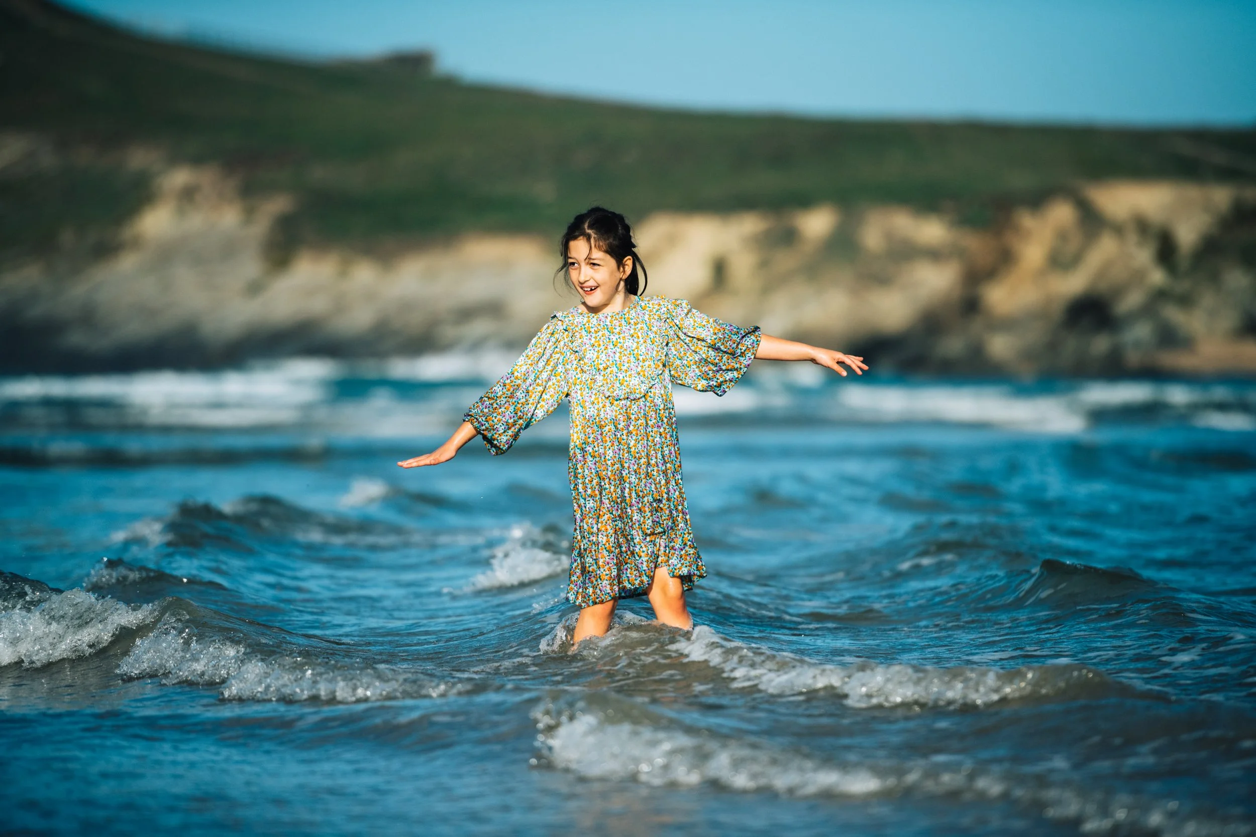 Cornwall family photographer session on beach with Mark Shaw photography 