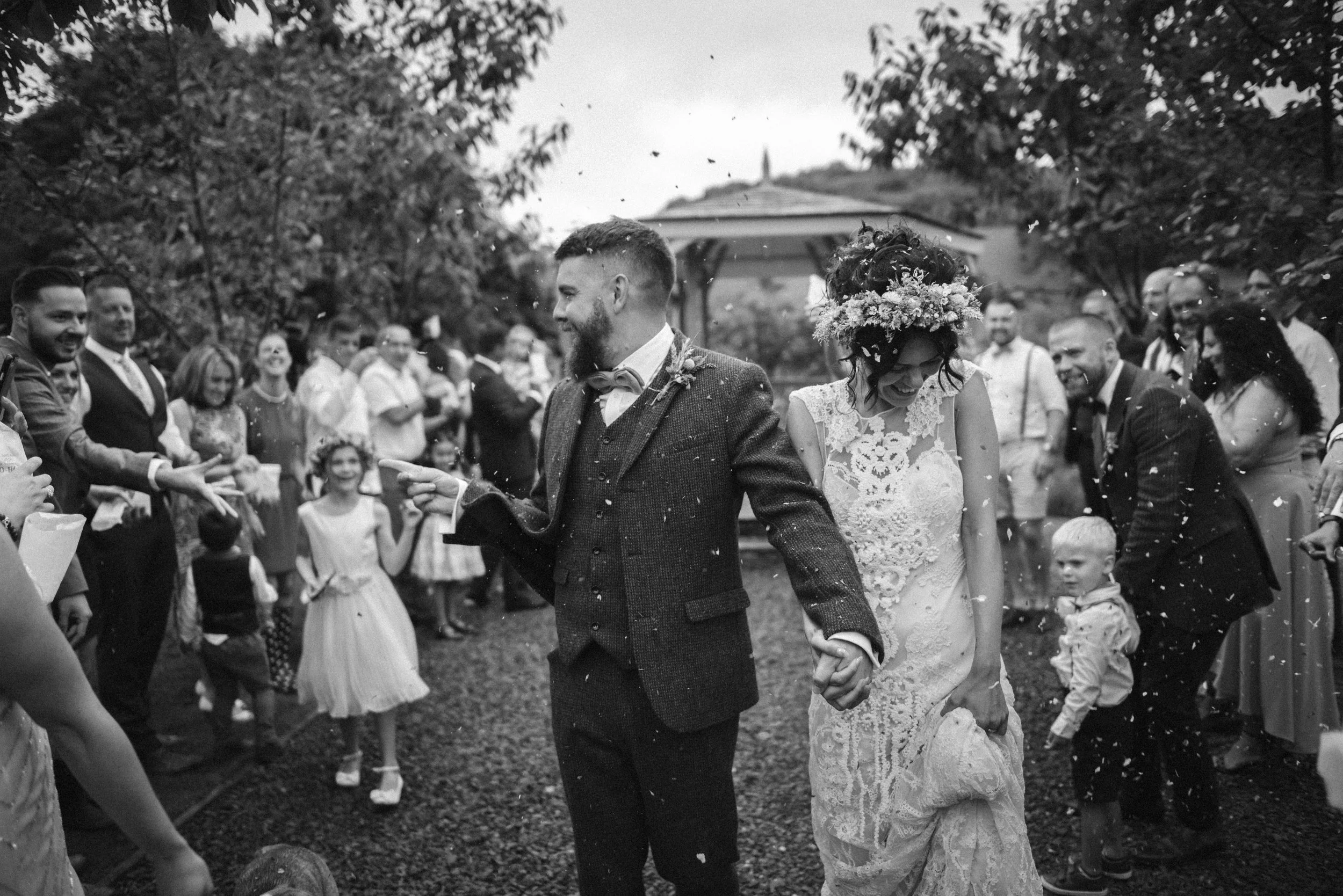 Pengenna manor wedding photography captured by Cornwall wedding photographer Mark Shaw Photography - confetti 