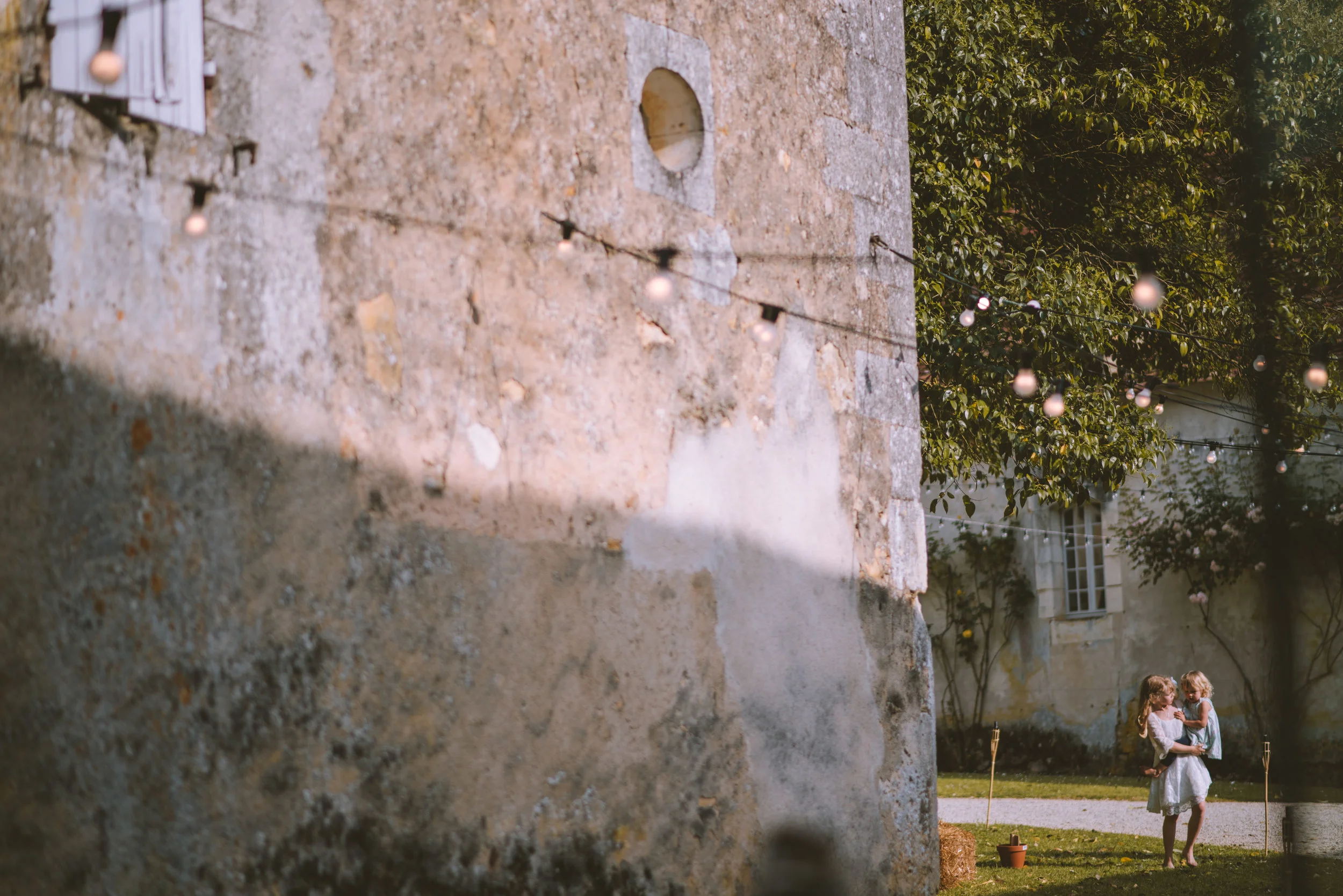 wedding-photographer-dordogne-mark-shaw-48.jpg