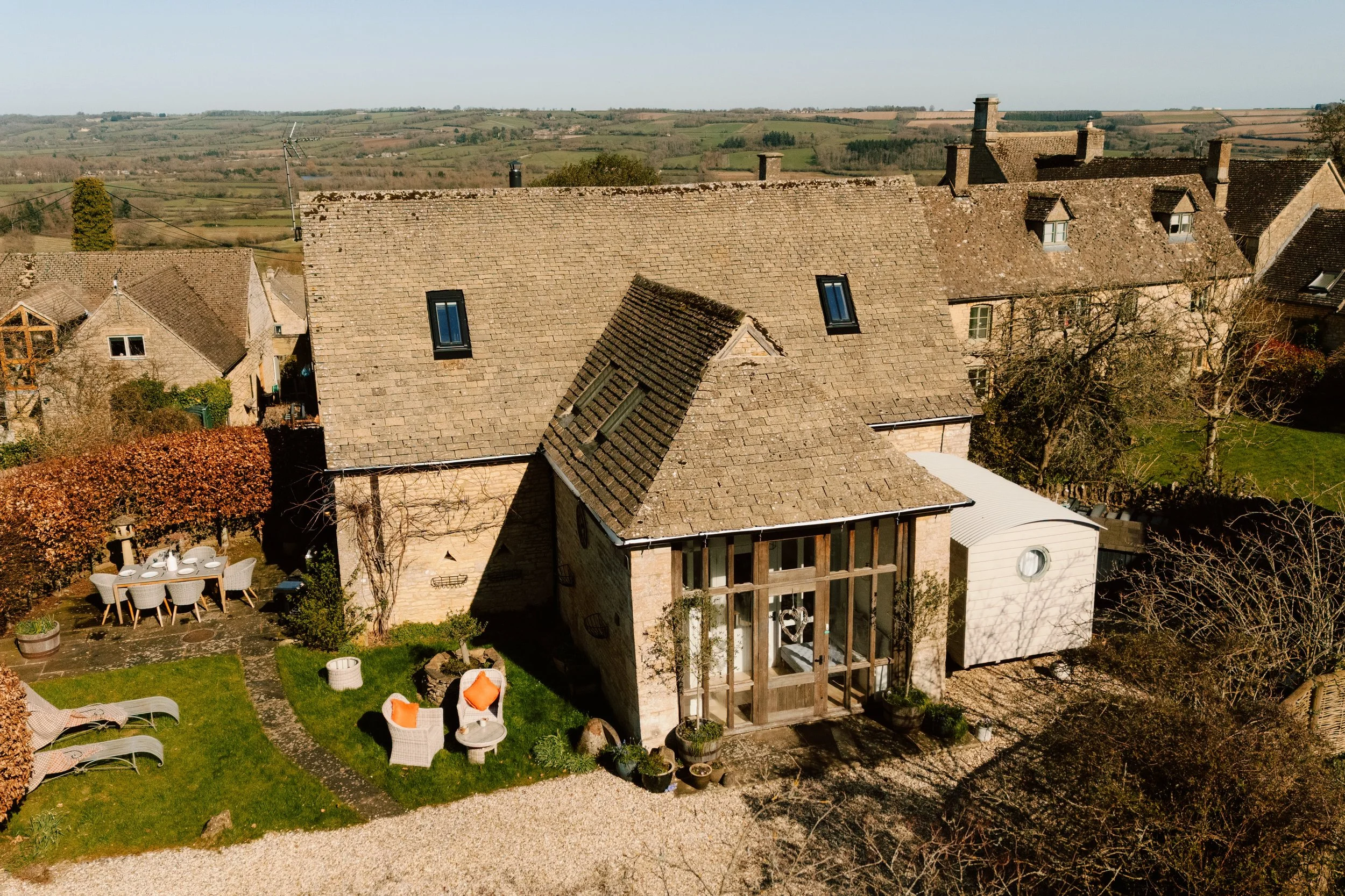 Cotswold cottage to rent