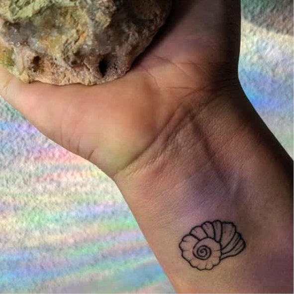 tatouage-realises-stephanielazzaro.jpg