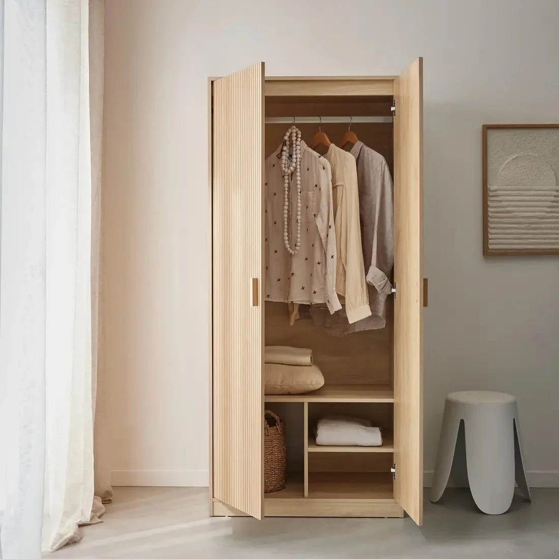 Garde robe - 160€ [ ou 4 parts de 40€ ]