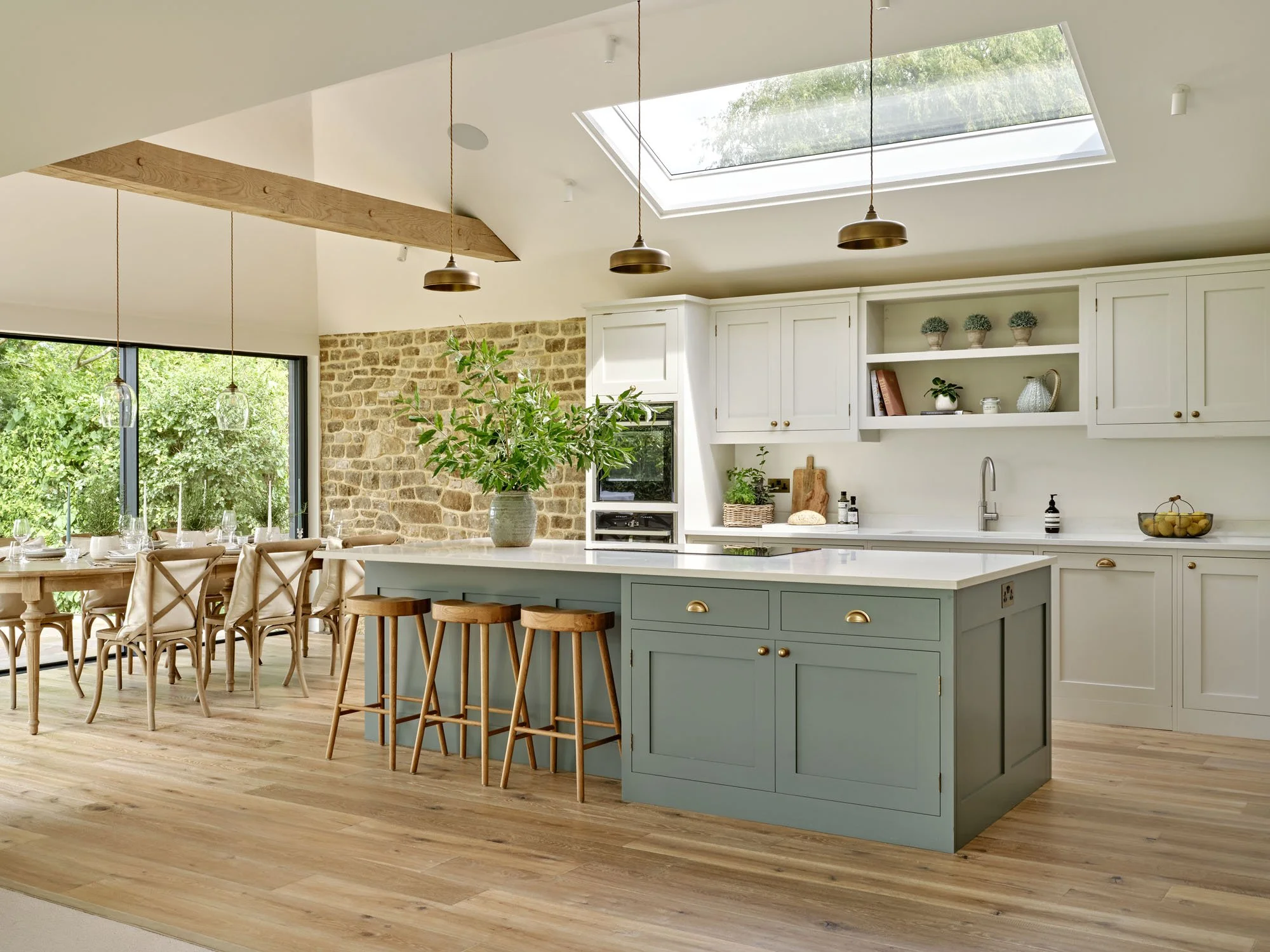 Interior Designer Godalming - open plan kitchen design