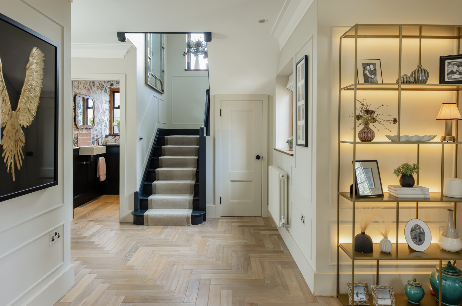 Interior designer portfolio image Surrey based showcasing lighting.