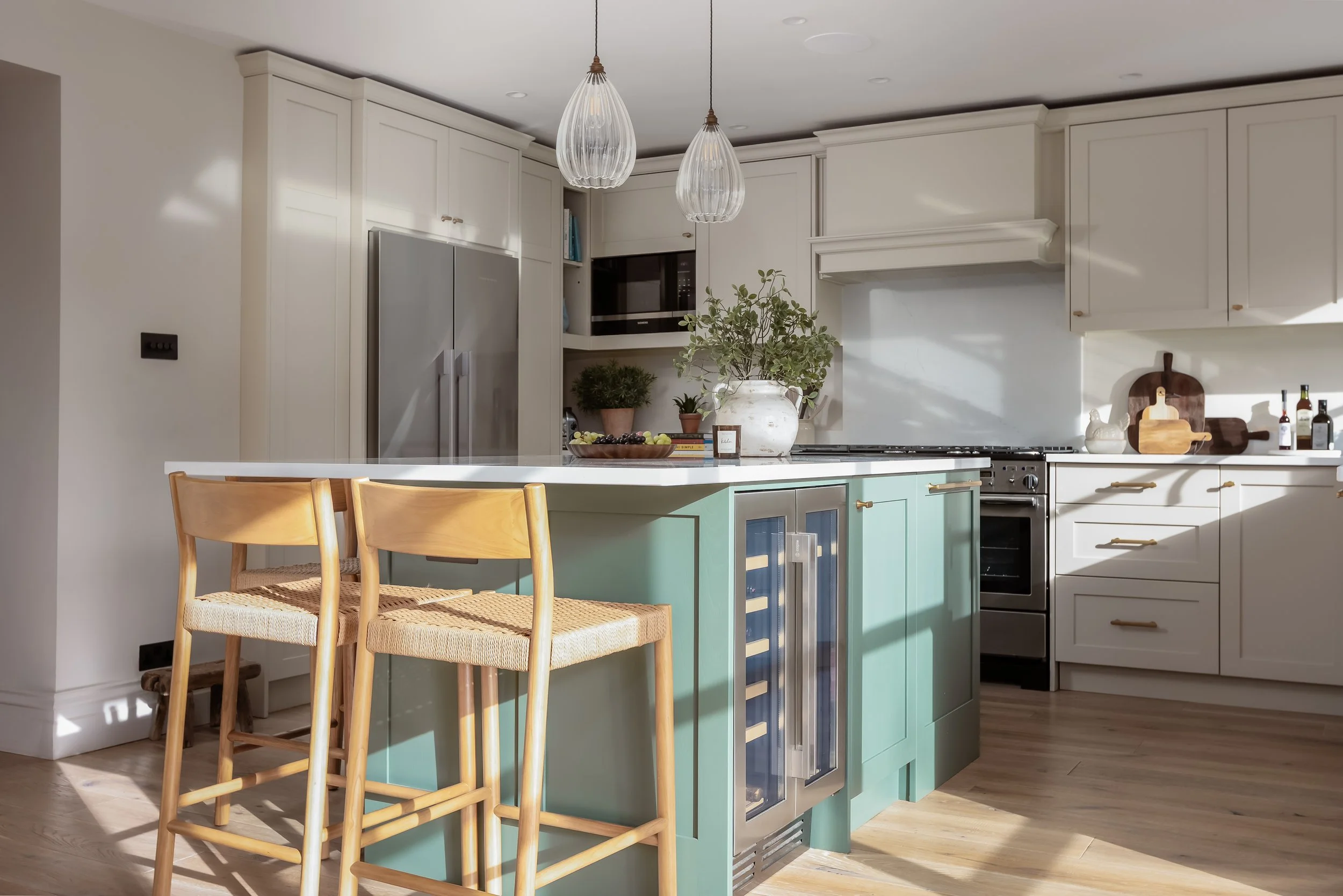 Interior Designer Godalming - open plan kitchen design