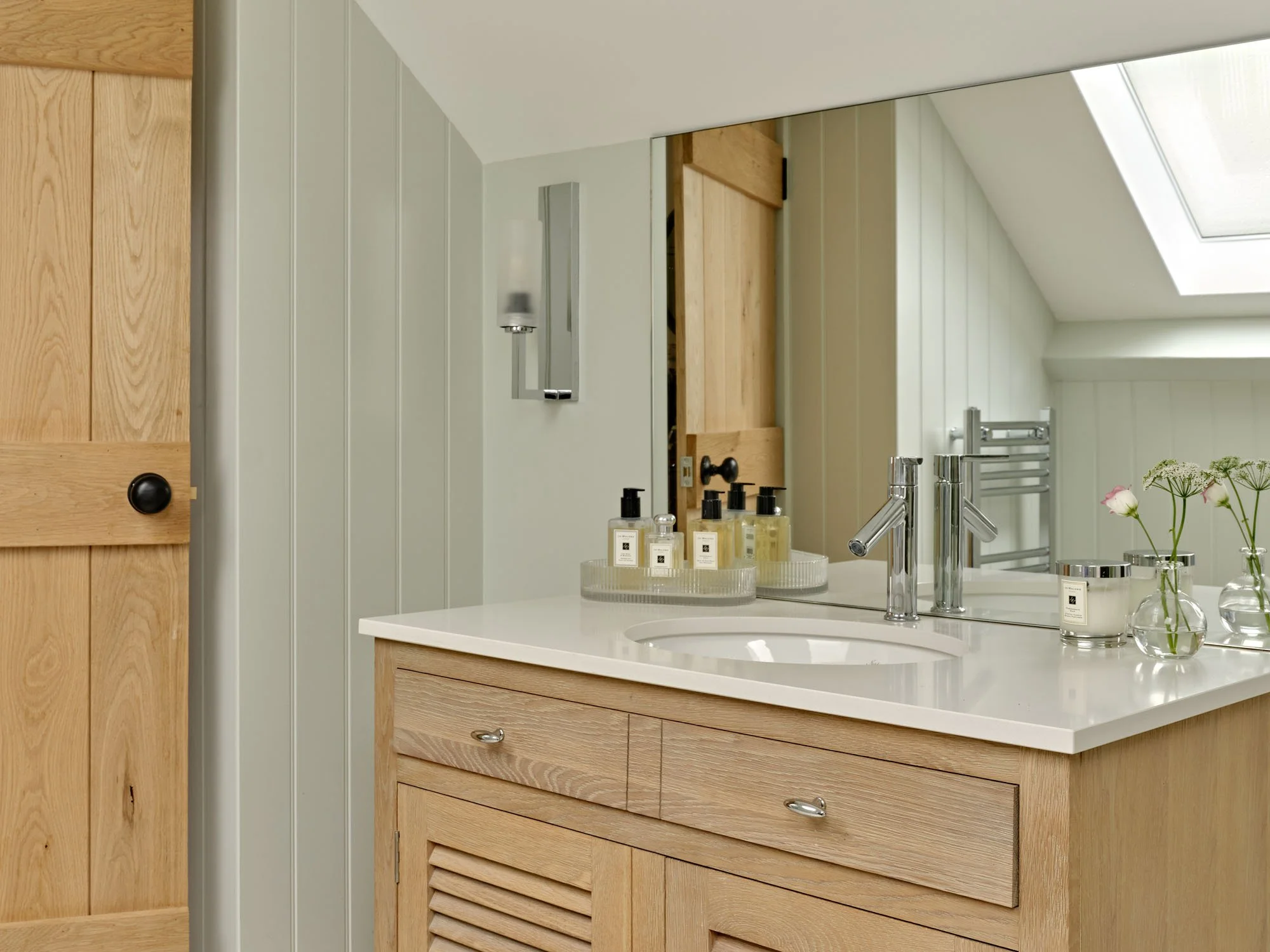 Interior Designer Godalming - ensuite design
