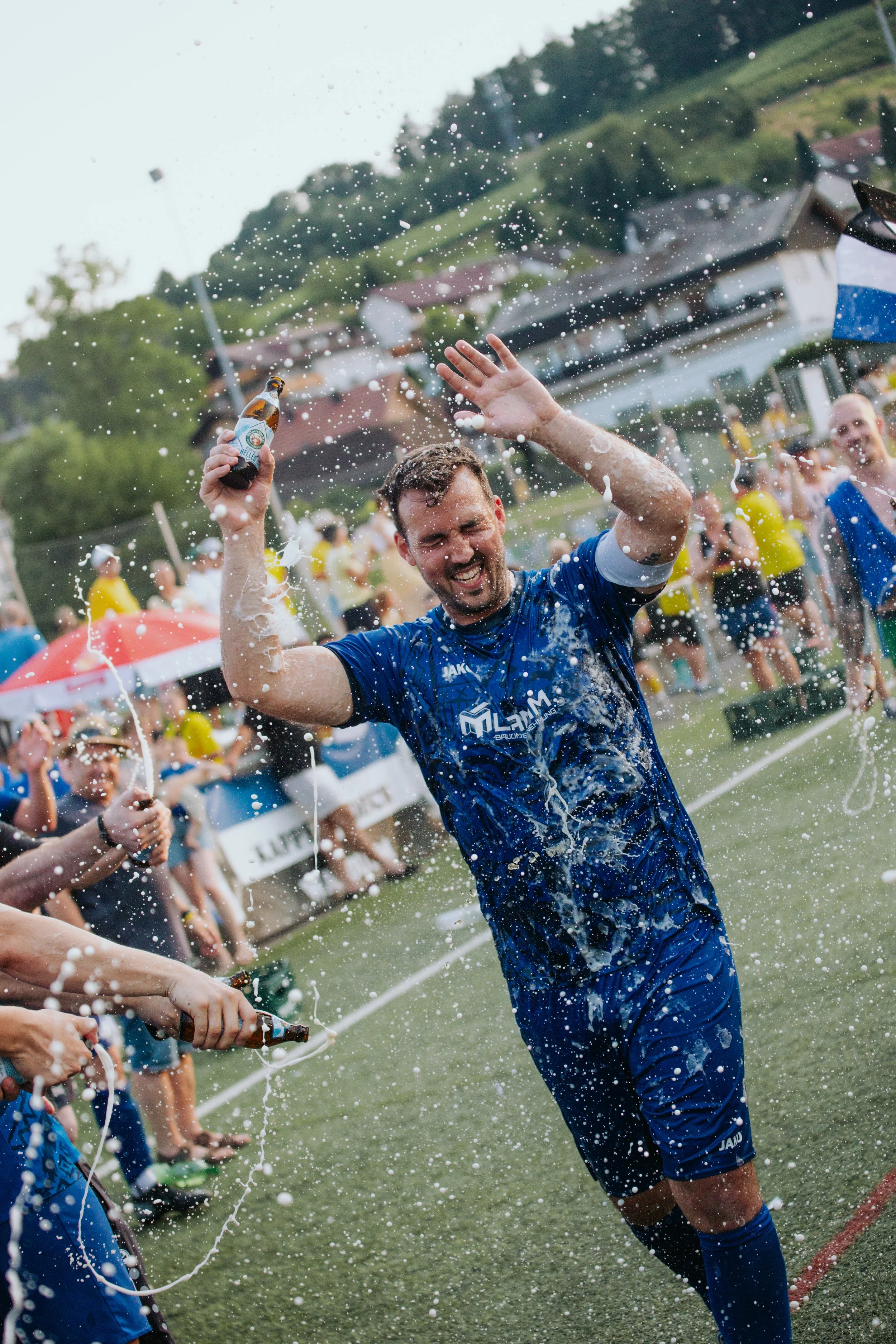 FSVAufsteiger-200.jpg