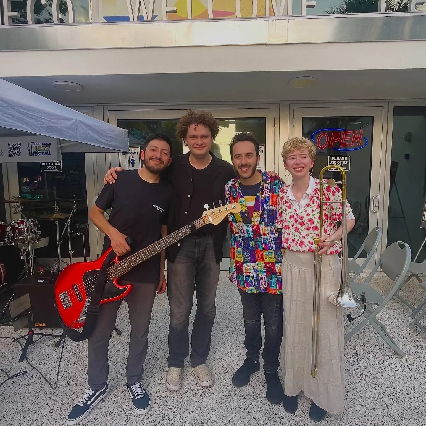 What a night! The G.G. Quartet had a blast playing at the Art Deco Welcome Center last night as part of a new concert series by the South Beach Jazz Festival. We brought two sets of originals, jazz fusion, and reimagined pop songs to a lively audienc