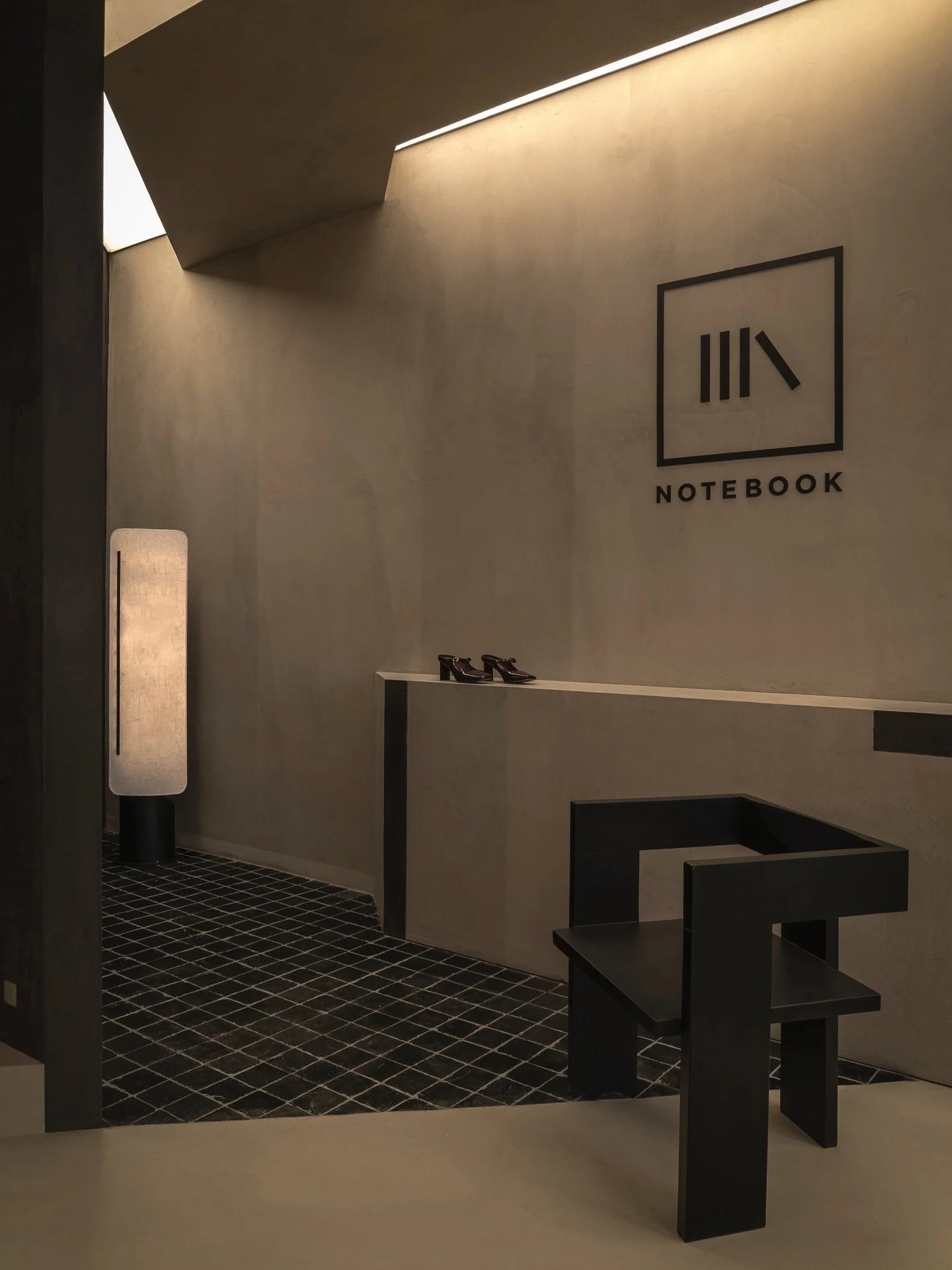 NOTEBOOK | Retail Store 

@notebook.official by @studiodashline at Dhan Mill, New Delhi 

A retail space imagined like a quiet editorial. The store unfolds as a sequence of pages, where movement becomes narrative and clothing is experienced with calm